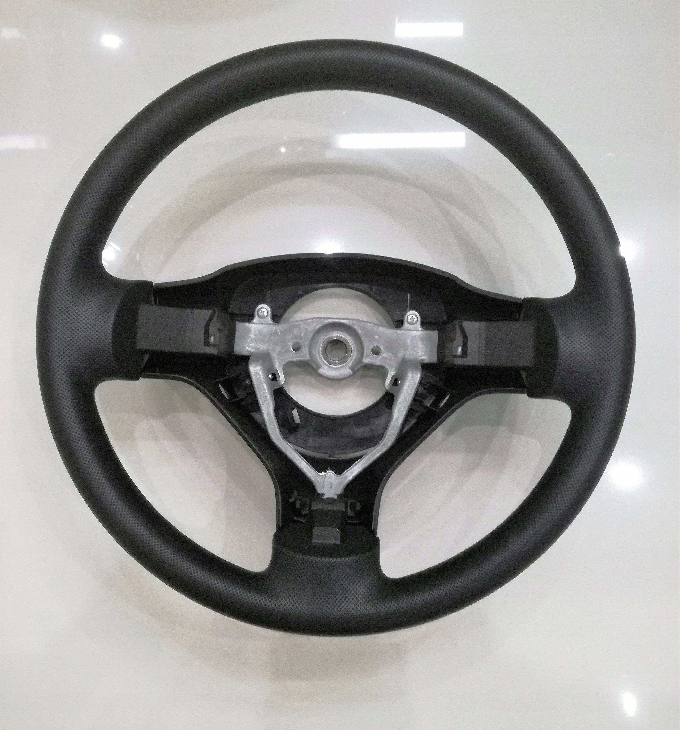 KIEROWNICA PEUGEOT 107 IDEALNA UŻYWANA ORYG.