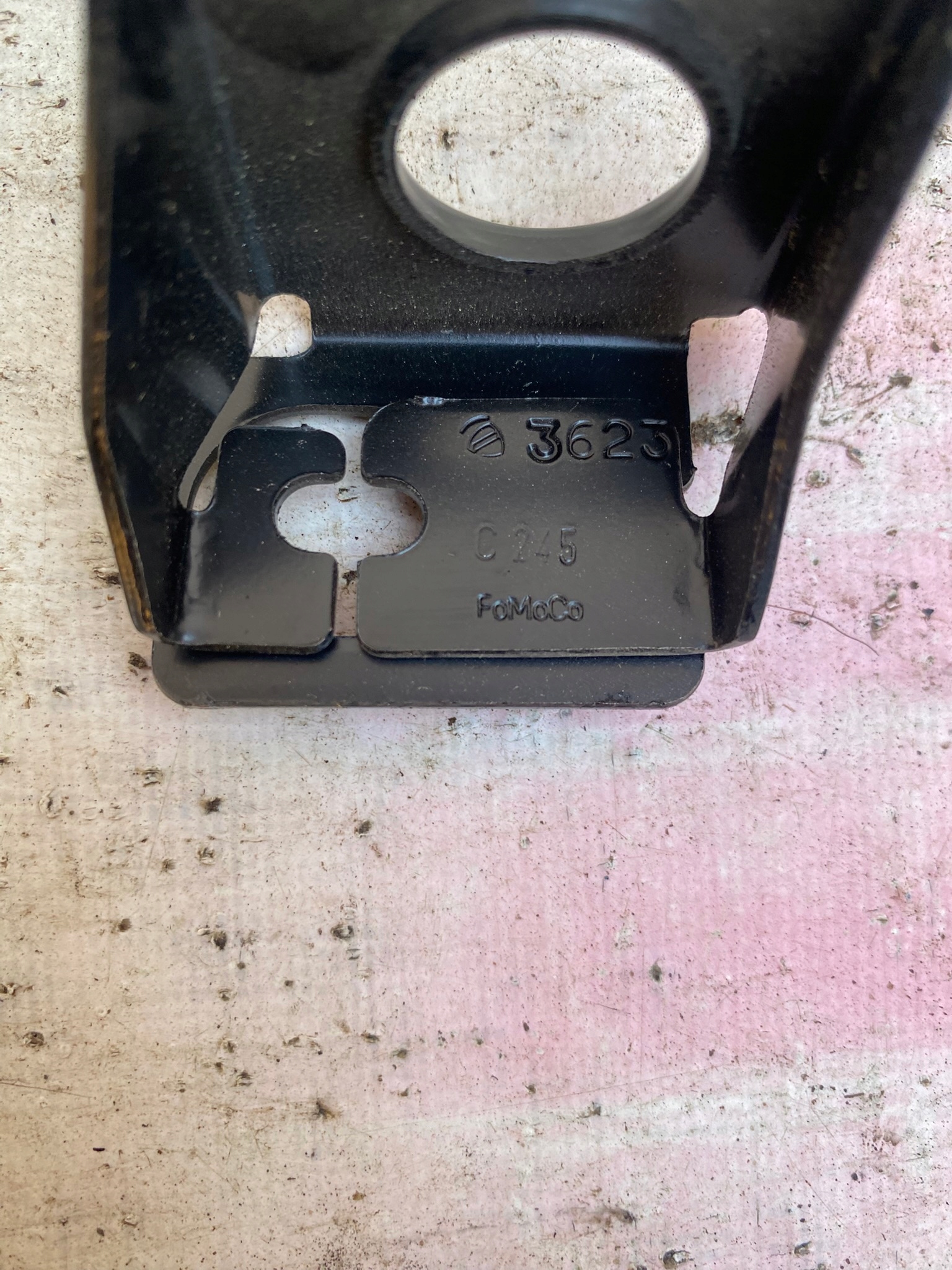 FIAT 500 PANDA console holder radiator lower 51802135