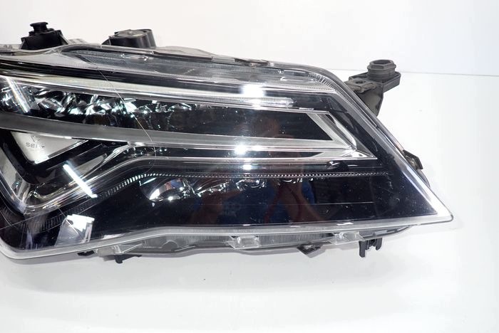 SEAT ATECA FULL LED 16-21 reflektor right light right 576941008D