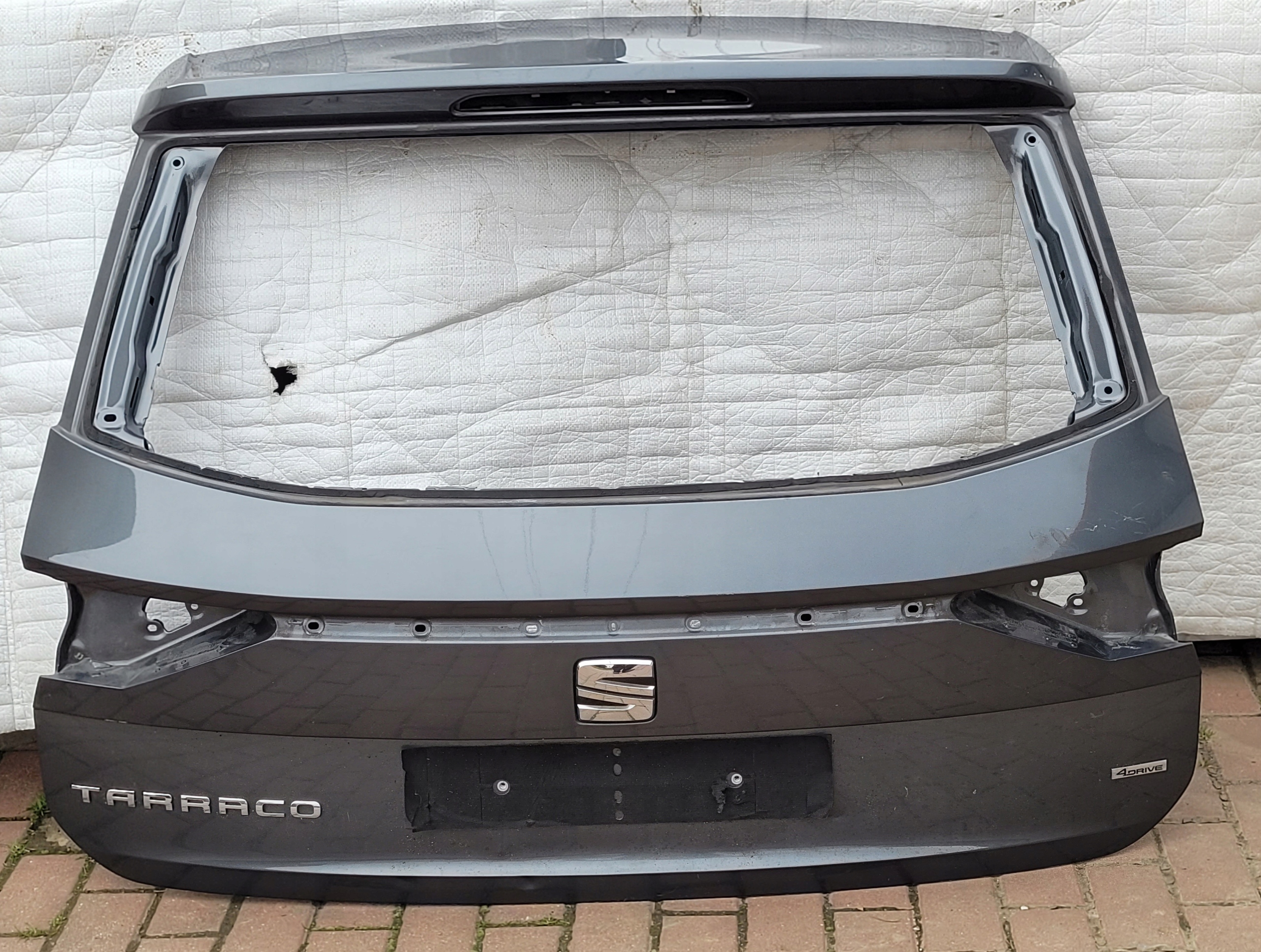 SEAT TARRACO 19-23 klapa tył tylna