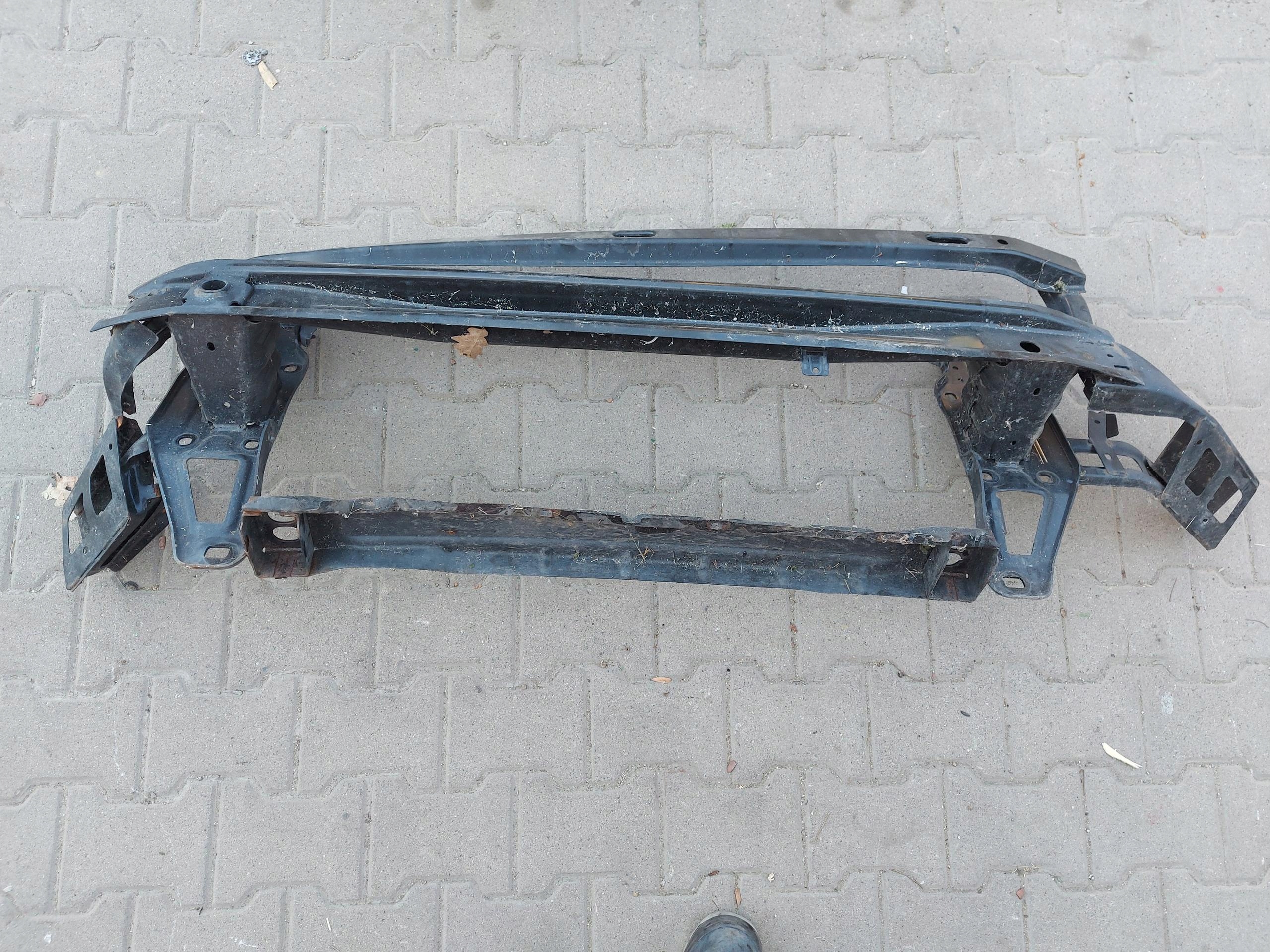 MAN TGE Crafter II 2.0 TDI support panel for radiators sider pillar front