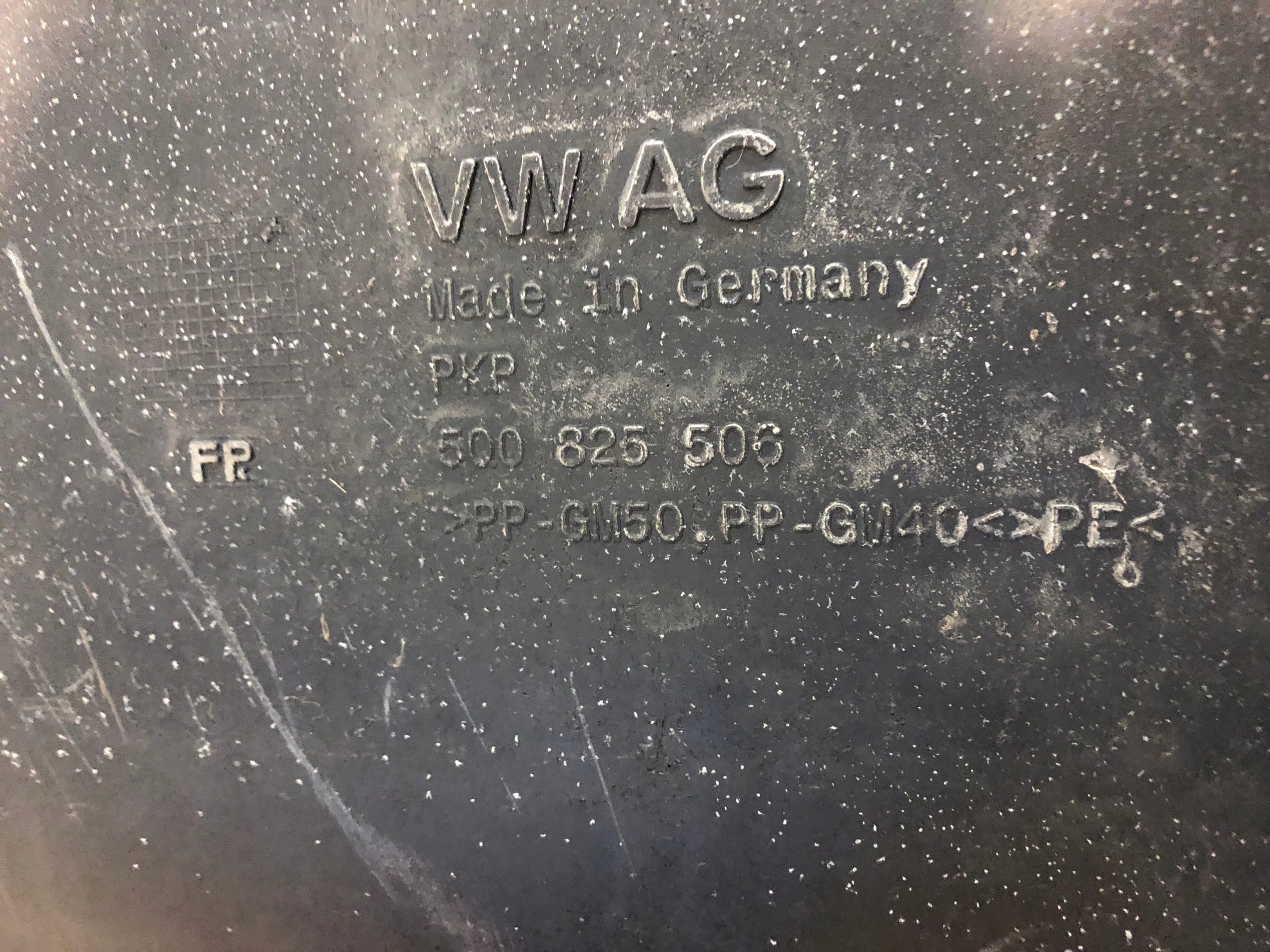 AUDI A3 8V abdeckung Blende Abdeckung Unterfahrschutz rechts 5Q0825506