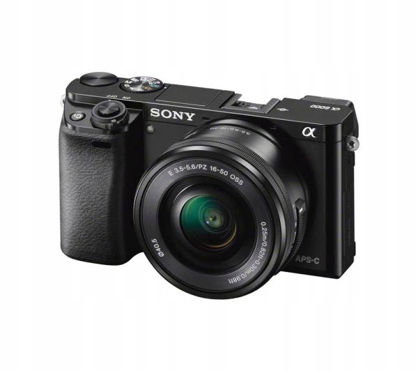 Камера Sony Alpha A6000 ILCE - 6000y + 2 объектива Design Type flip screen