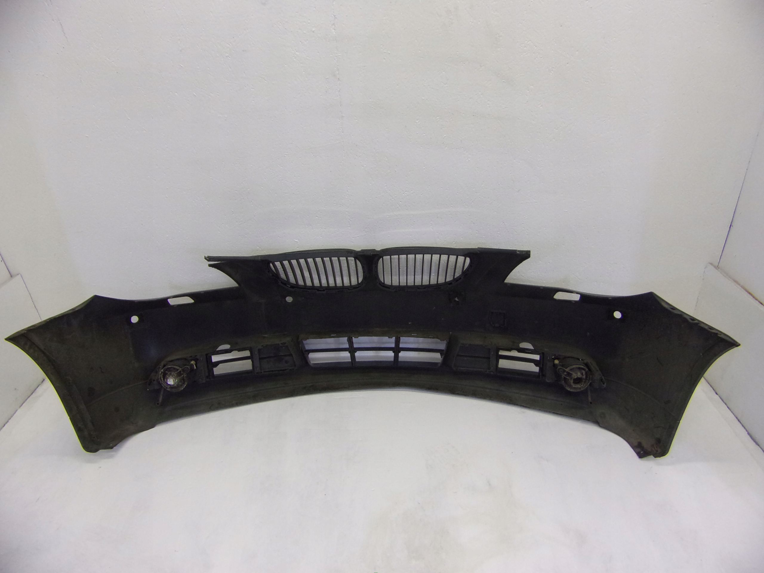 bumper front front BMW E60 PDC washers