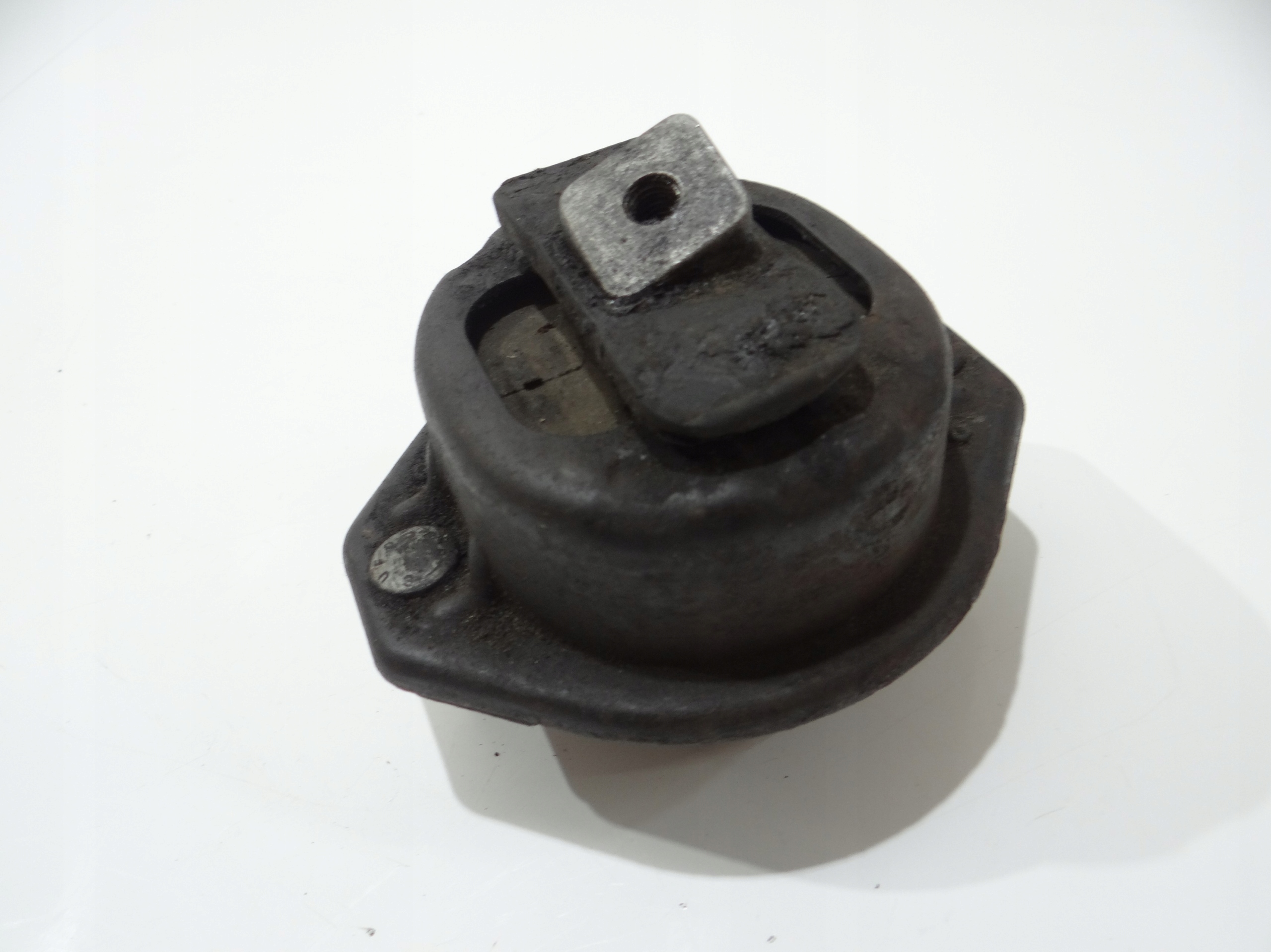 Motorlager links BMW E65 6754613