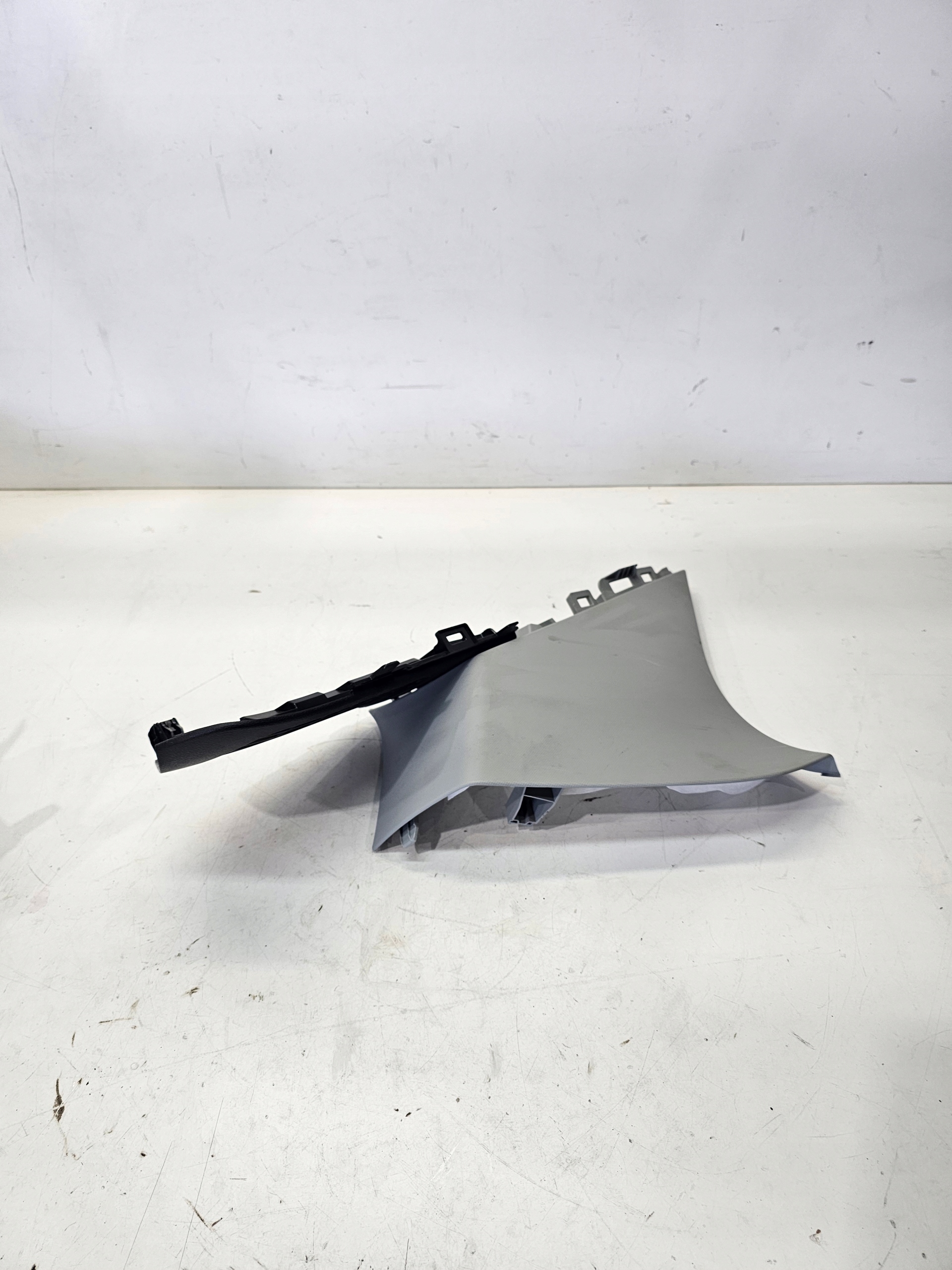 cover SLUPKA C left AUDI Q5 FY 80A867245B DT4