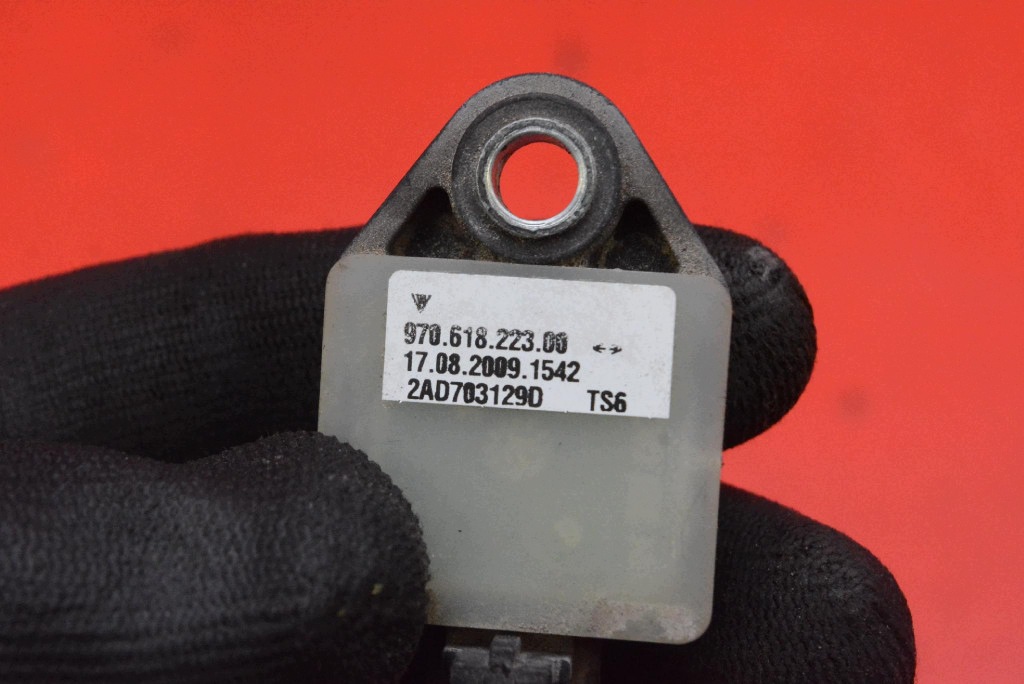 impact sensor right front 97061822300 PORSCHE PANAMERA 970 09-13