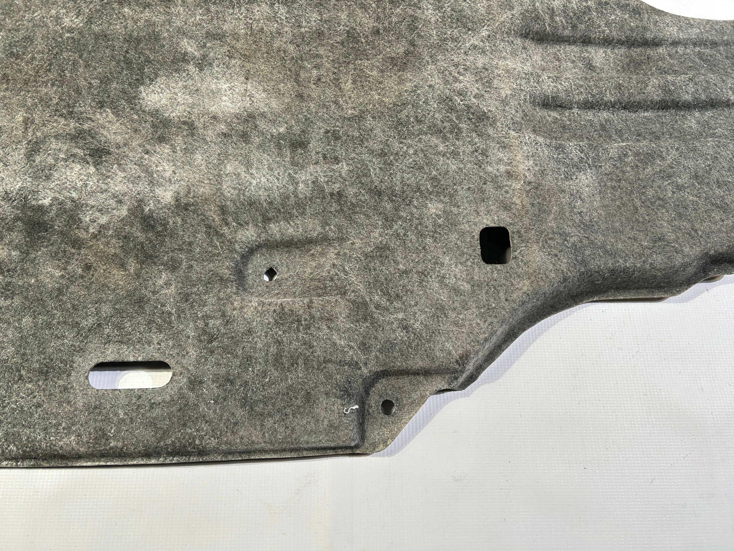 cover lower chassis Chrysler Pacifica Hybrid Plugin 2021