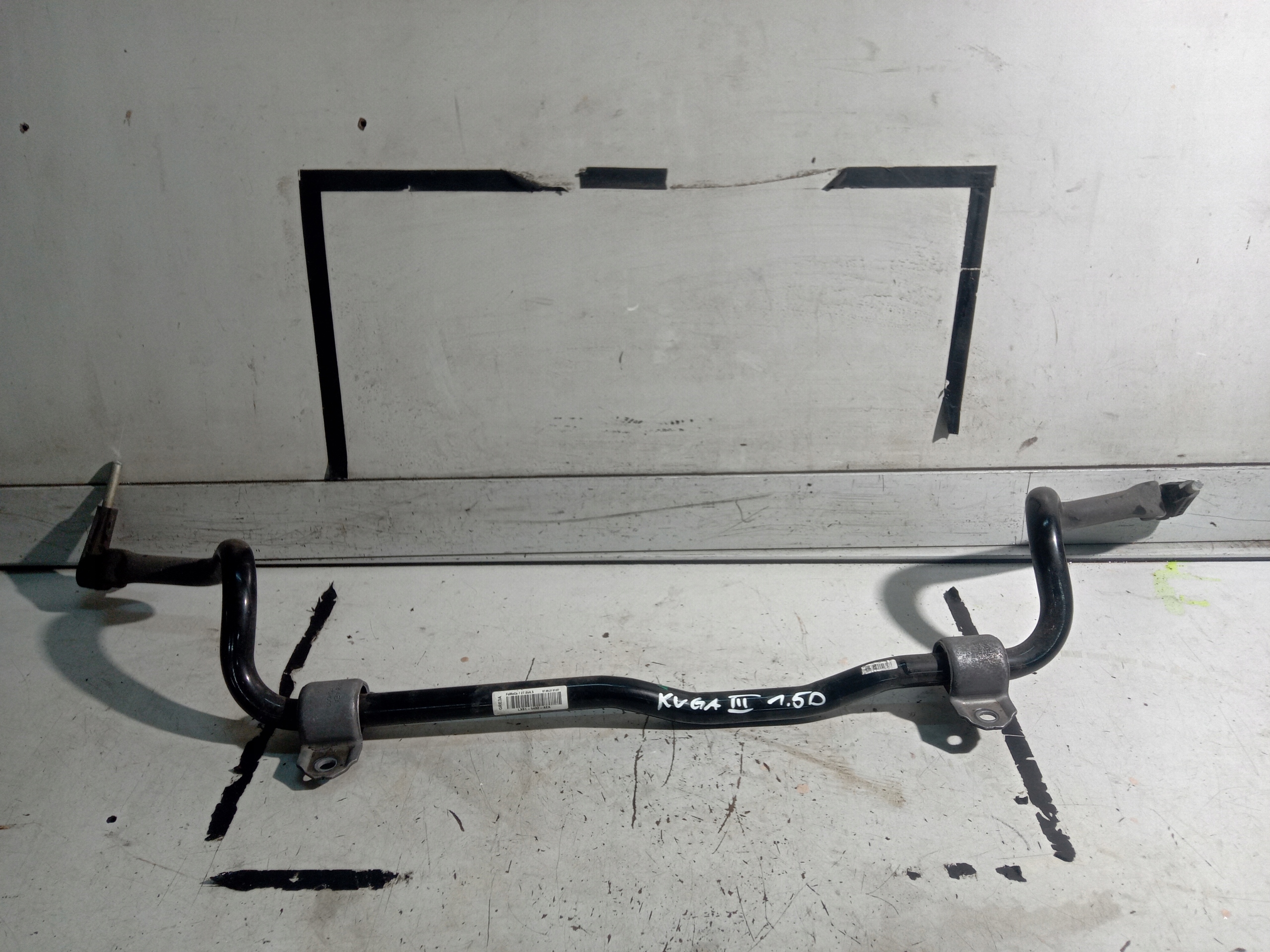 LX61-5482-AEA - FORD KUGA MK3 СТАБИЛИЗАТОР ПОПЕРЕЧНОЙ УСТОЙЧИВОСТИ СПЕРЕДИ