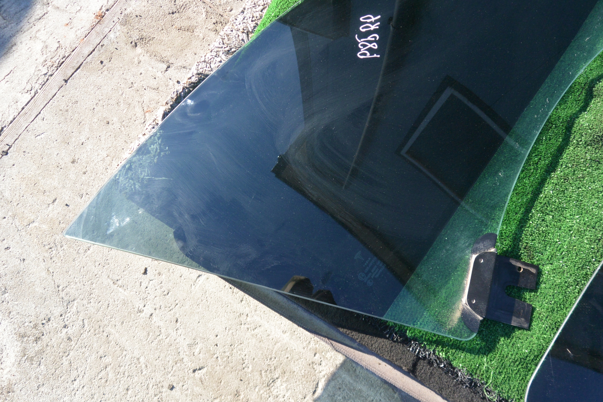 window door front right left TESLA MODEL S 12-16