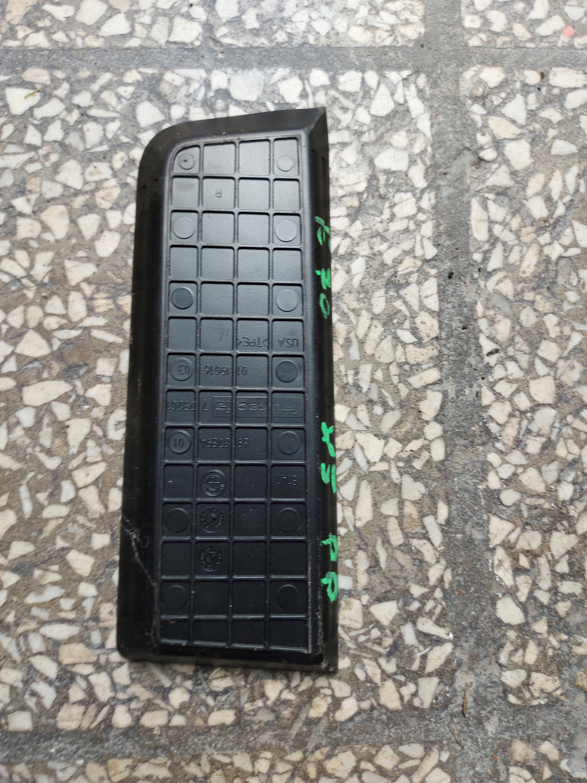 mats spoiler BOCZKA right front BMW X5 E70