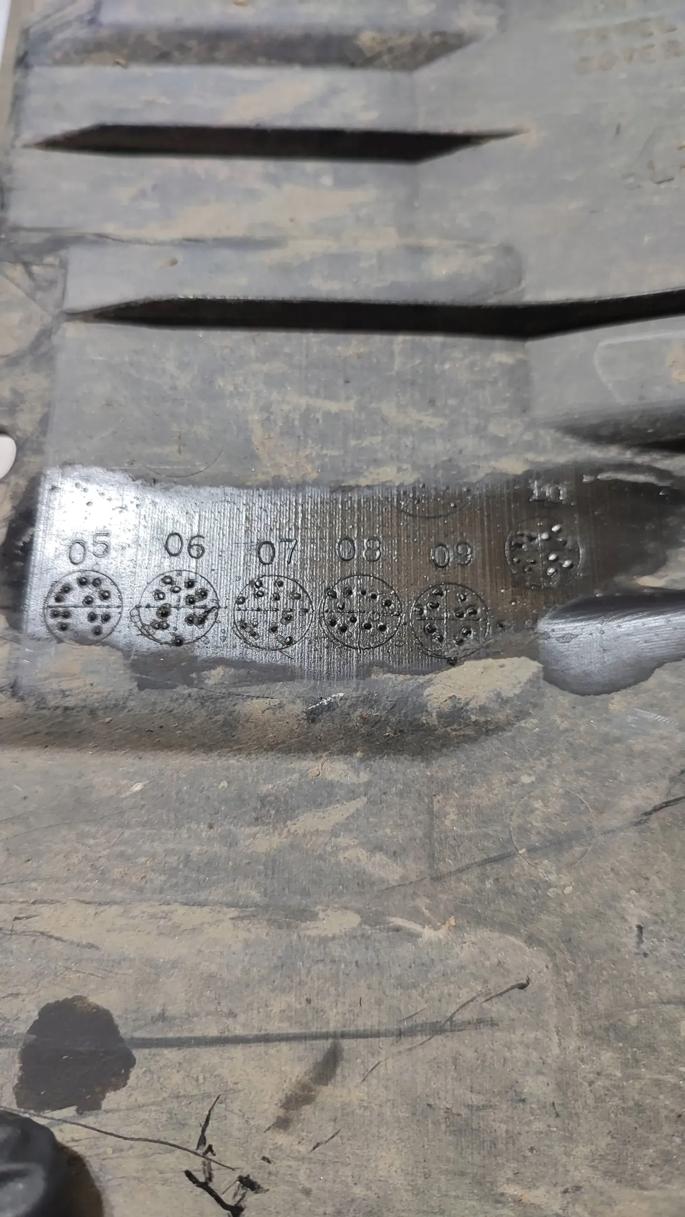 Mitsubishi ASX 18r. 1.6DiD Z tylu left cover chassis