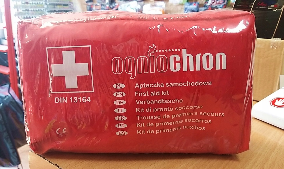 APTECZKA SAMOCHODOWA DUŻA