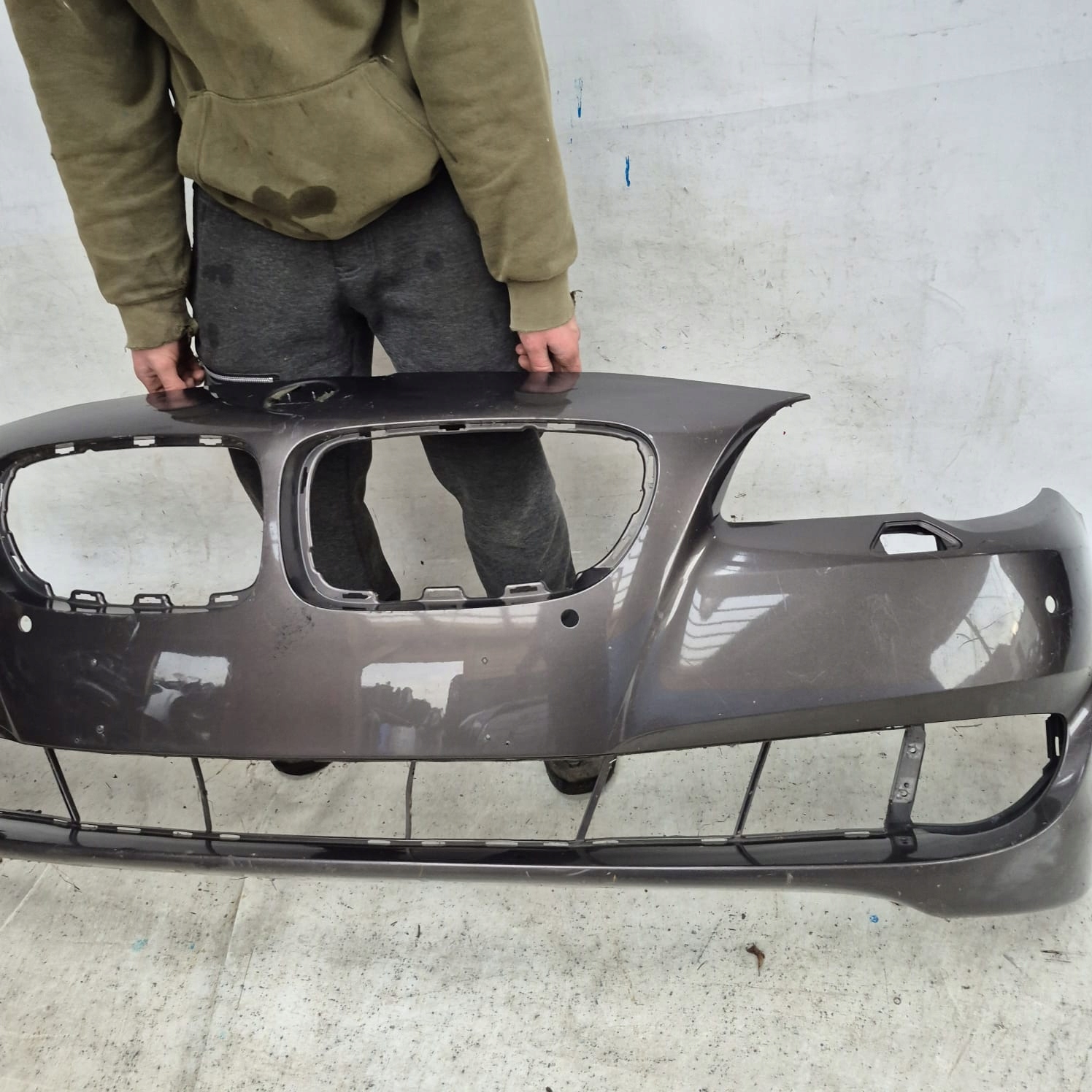 BMW 5 F10 F11 10-13 bumper front front washer PDC