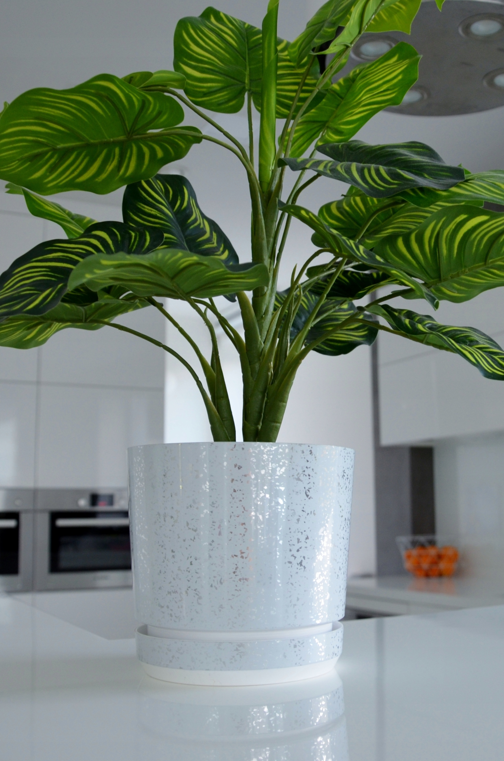 elegancka GLAMOUR Doniczka biała 14 OSŁONKA KWIATY Marka Kerd