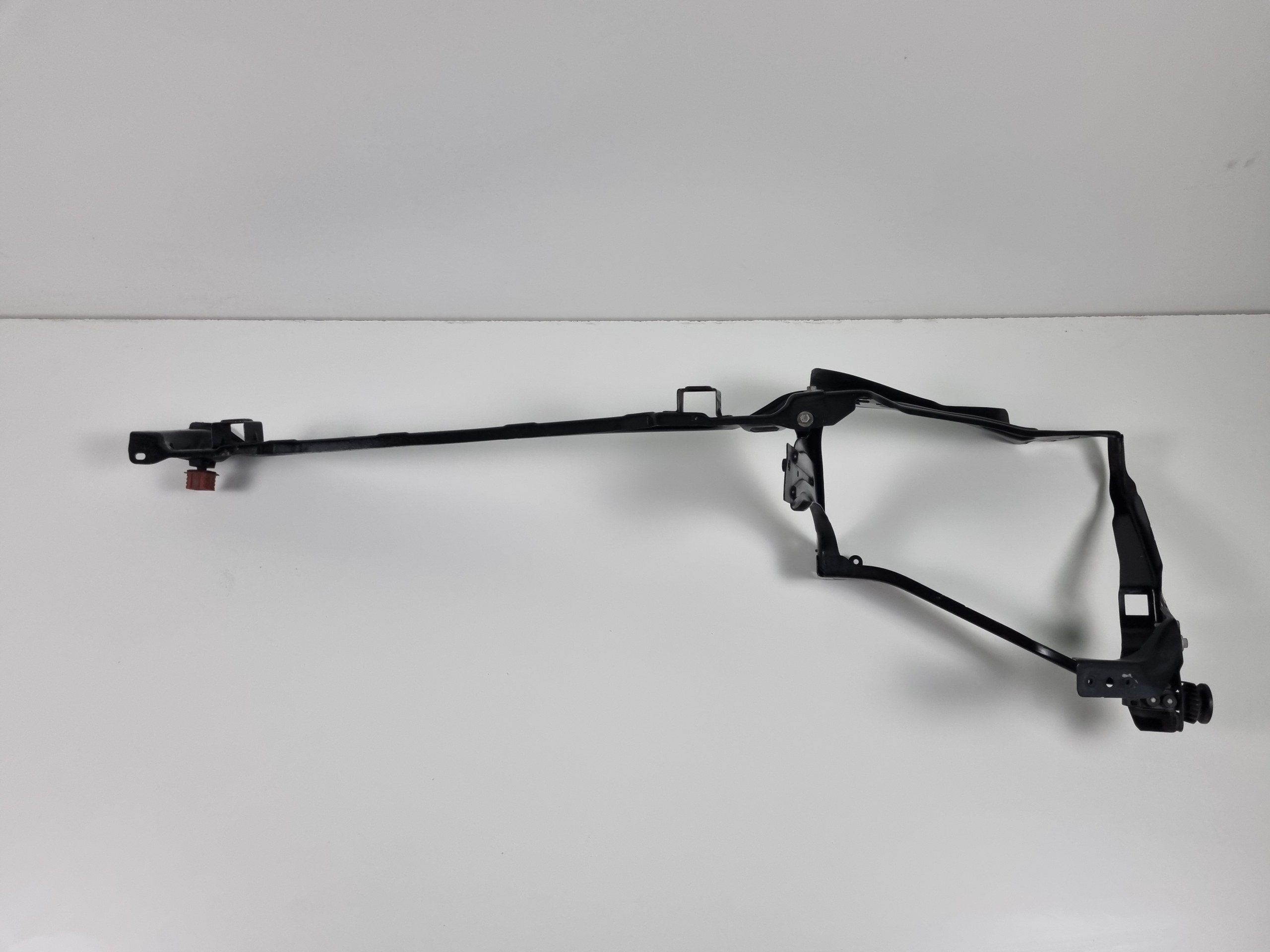 MERCEDES GLK X204 PAS PRZEDNI OKULAR A2046200172