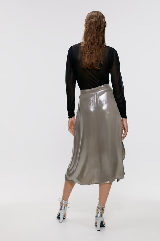 ZARA METALICZNA SPÓDNICA Z FALBANKAMI Fason inny