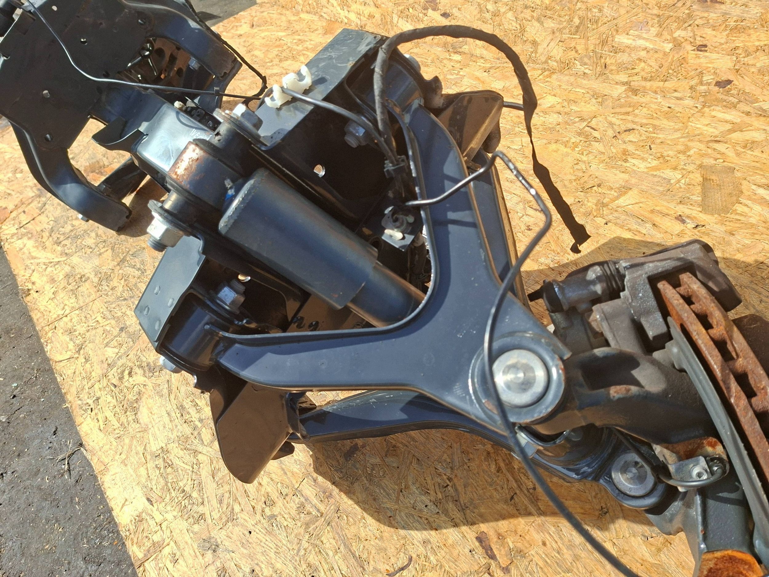 sususpension front 5801796348 IVECO DAILY VI 2014