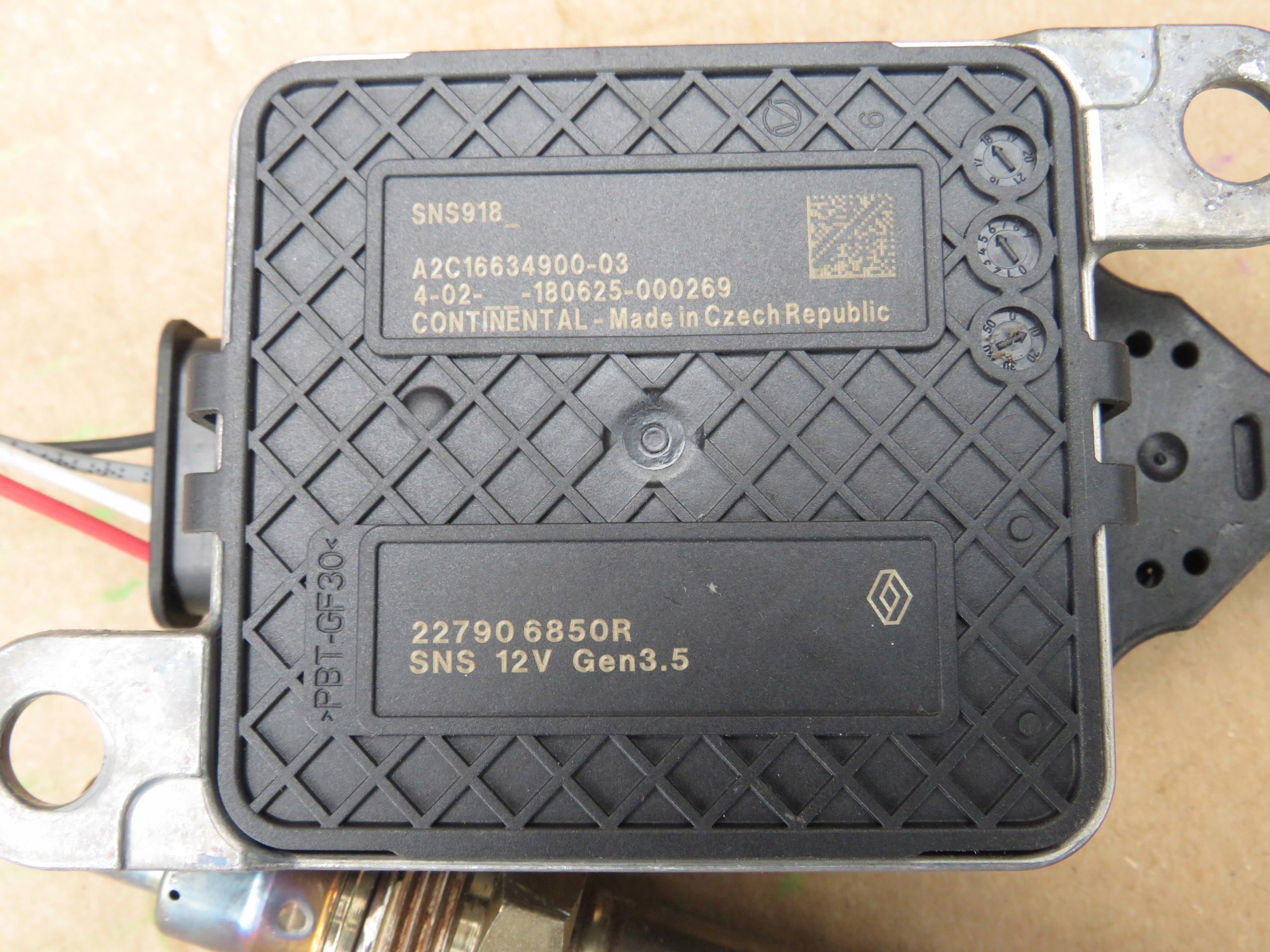 ЗОНД INOX 227906850R RENAULT ESPACE V 5