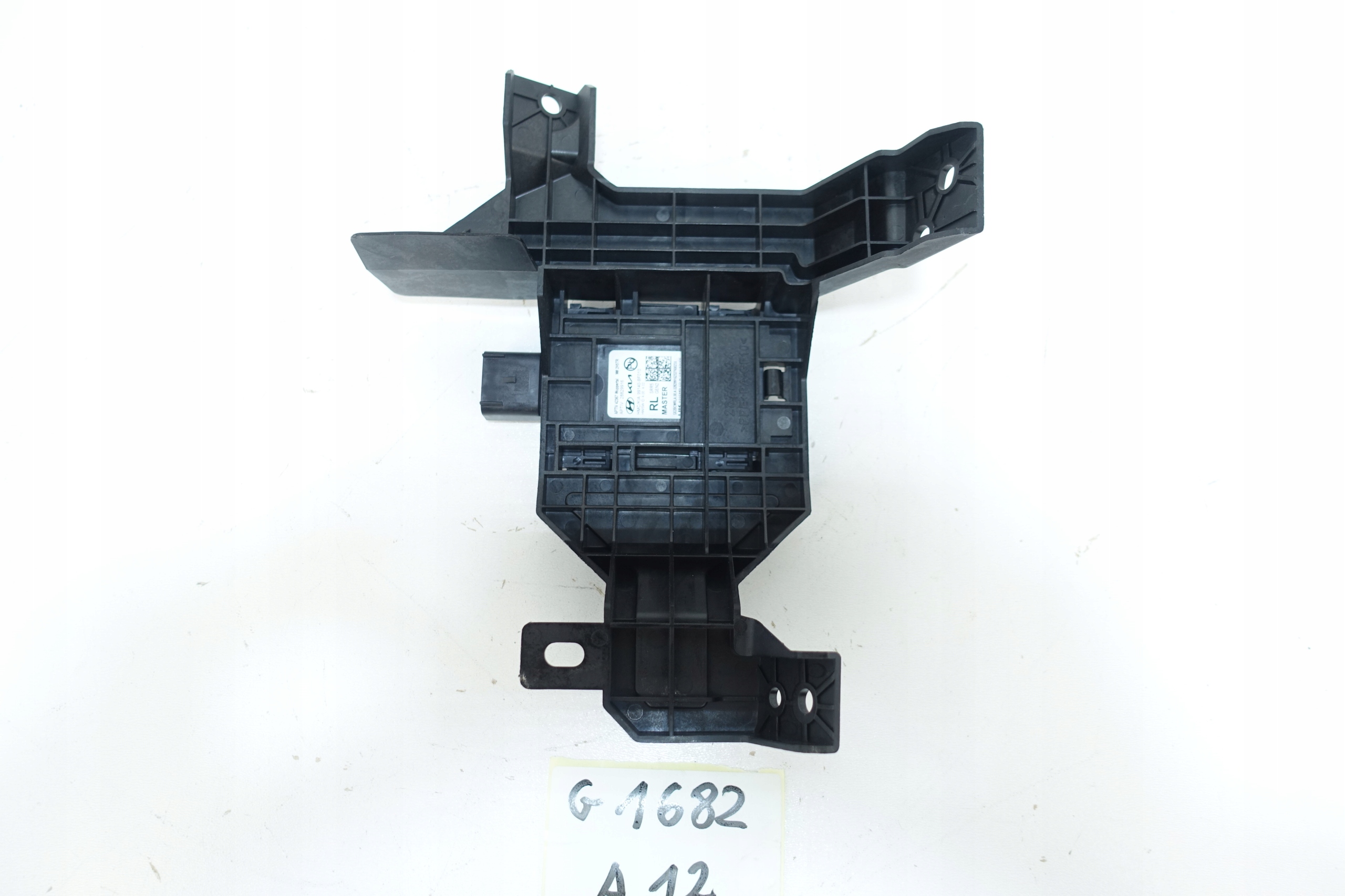 HYUNDAI KIA module sensor RADAR MARTWEGO POLA left 99140-BF010