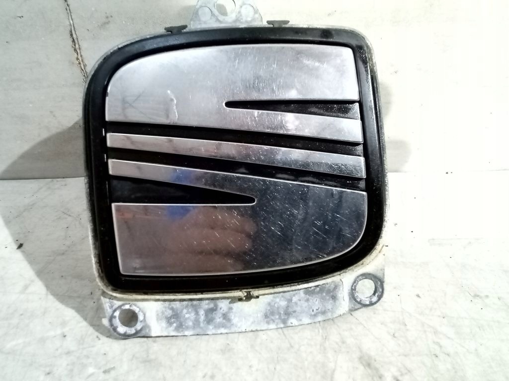Seat Altea XL handle bonnet rear part 5P0827565C
