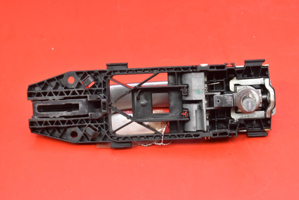 handle left front front LF8H 5N0837885H SKODA SUPERB 2 II 08-13