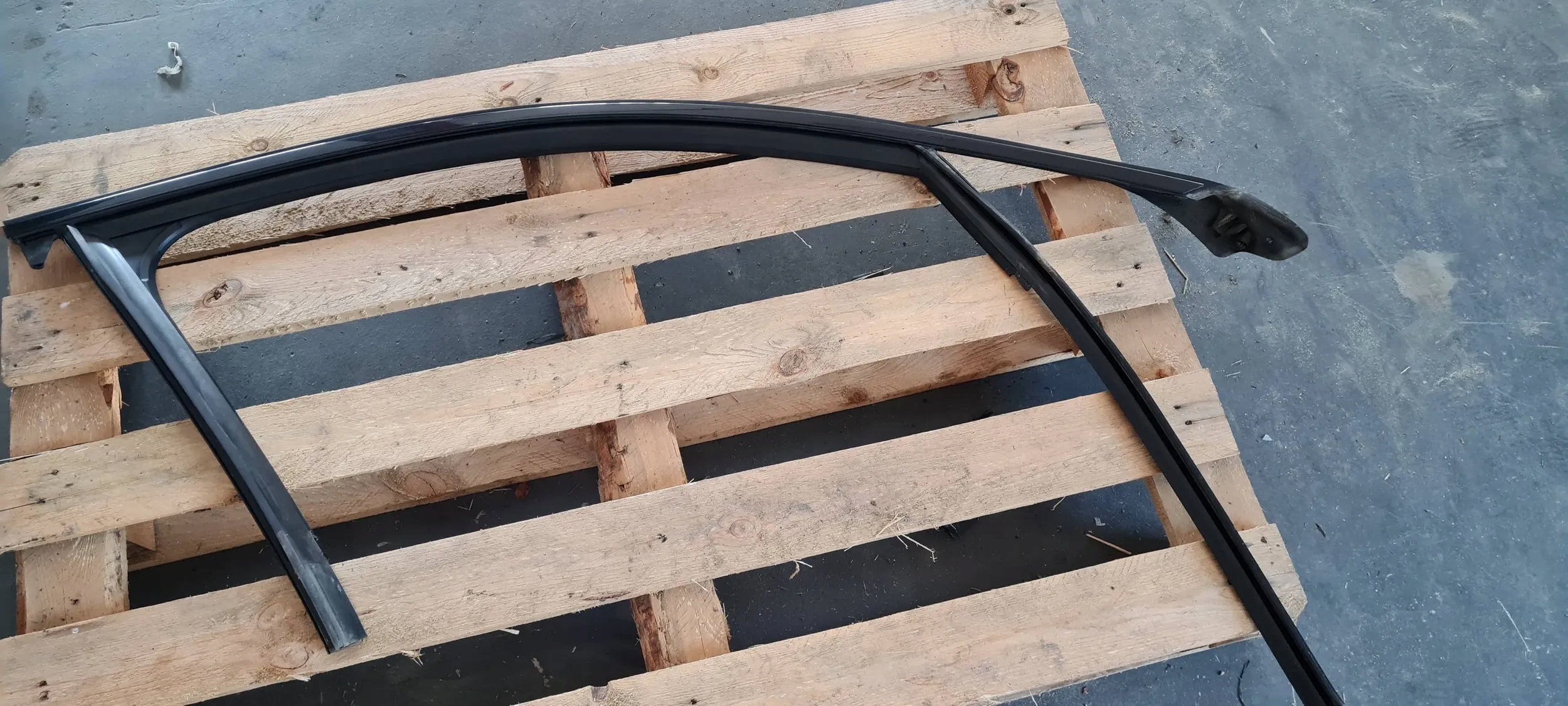 A6 C7 4G LIFT gasket rubber windows door SLINE black right front