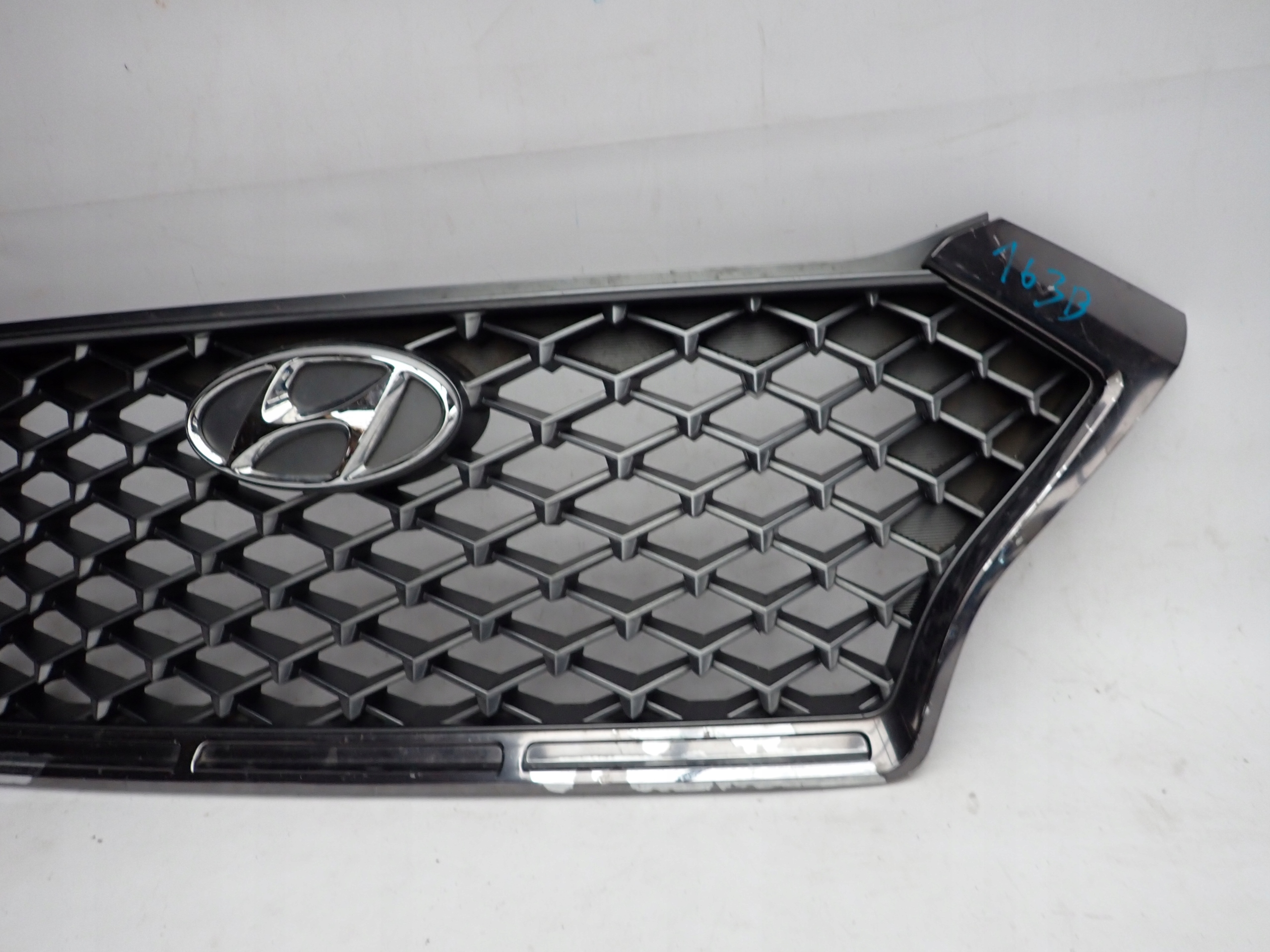 Hyundai Tucson NX4E Kühlergrill FRONTGRILL Kühlergitter 86351D7700 - Thumbnail 3