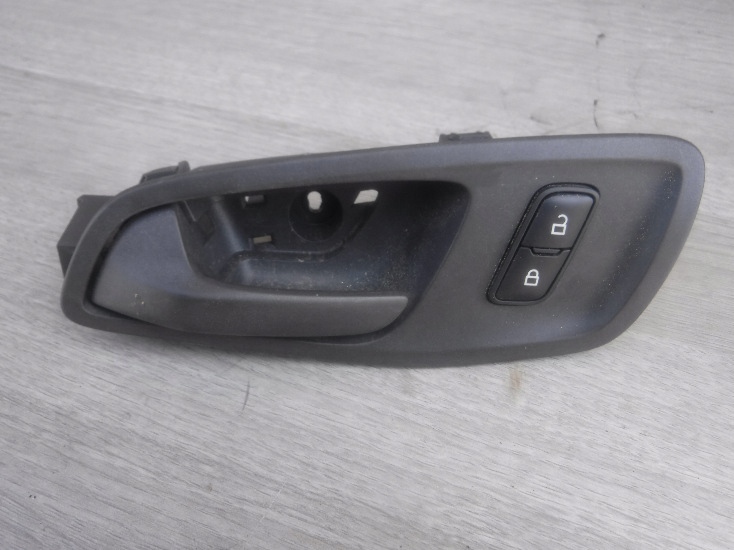 maniglia interno sinistra ford transit mk8