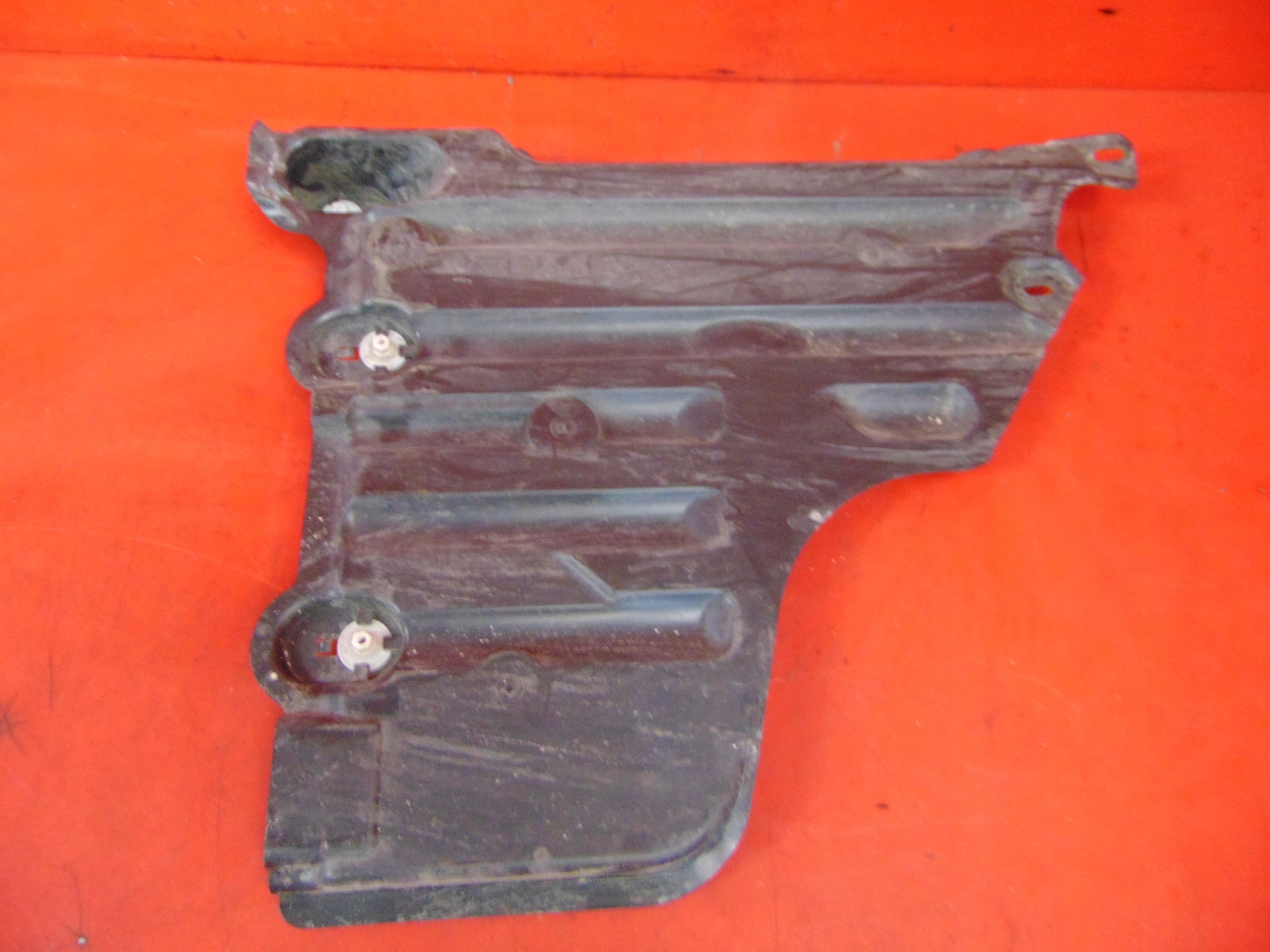 PEUGEOT 208 2 II abdeckung Blende Abdeckung Unterfahrschutz links heck