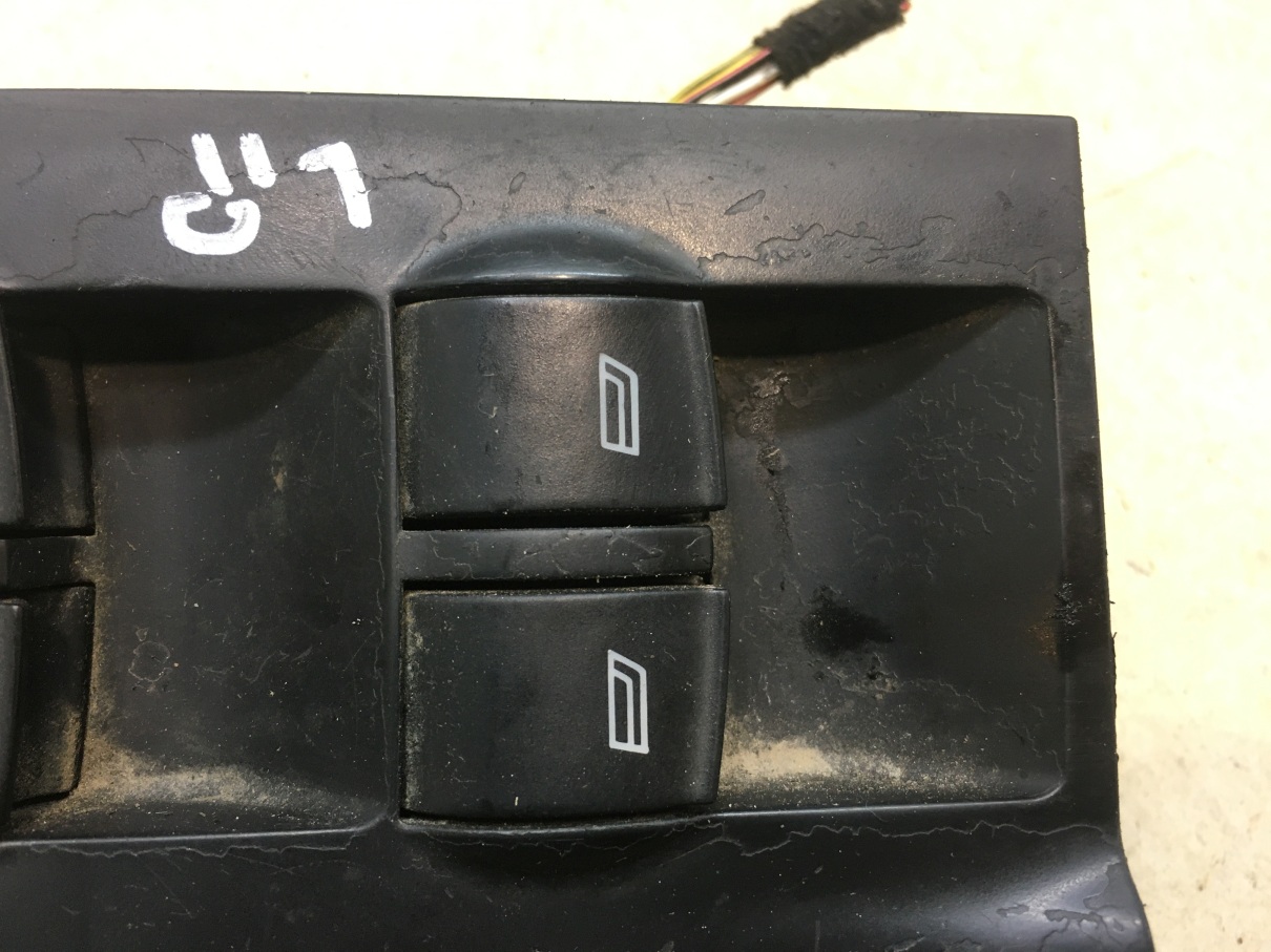 PANEL of the window left front A6 C5 4B1959521