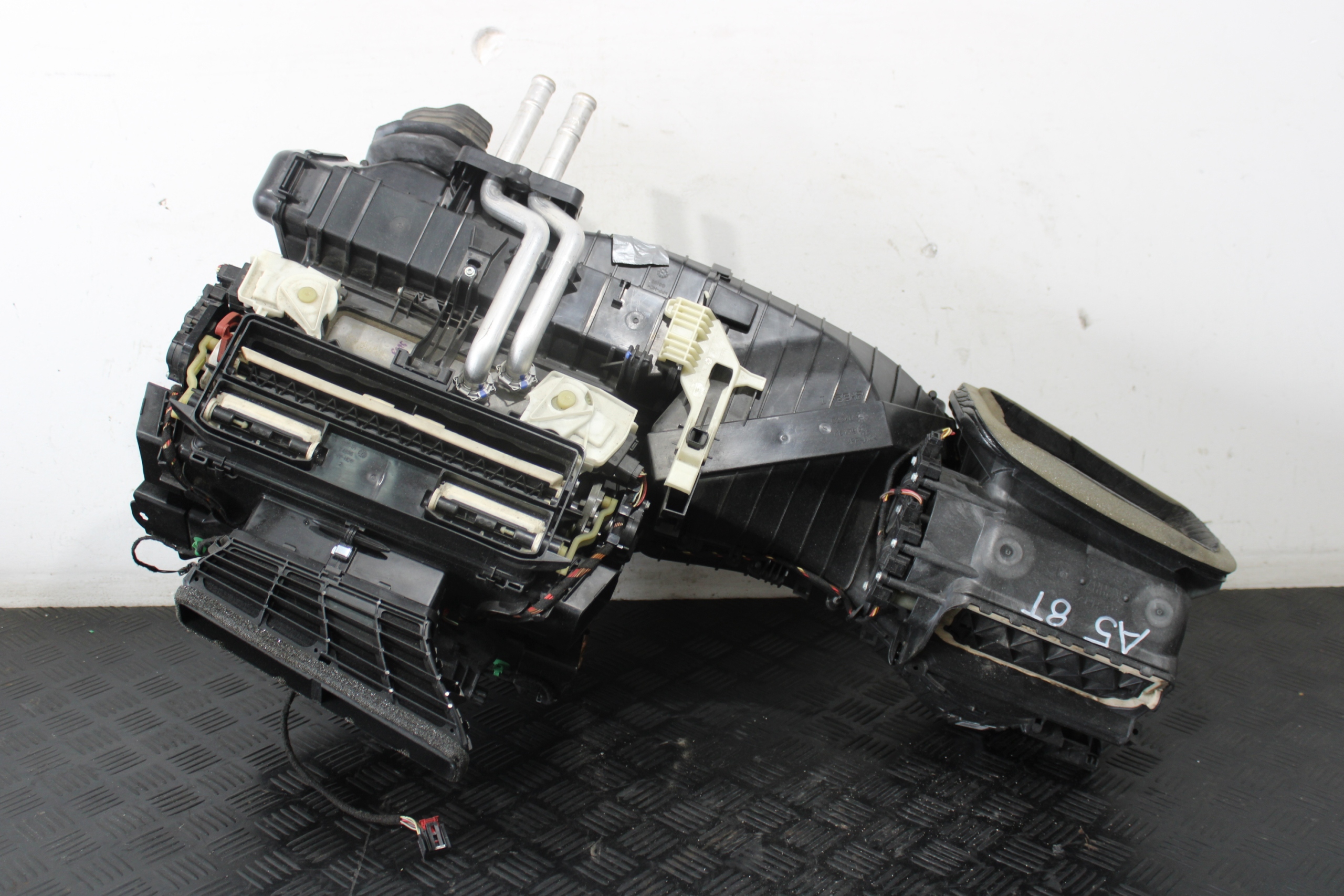 heater air AUDI A5 8T 8T0 COUPE 8K1820005AC
