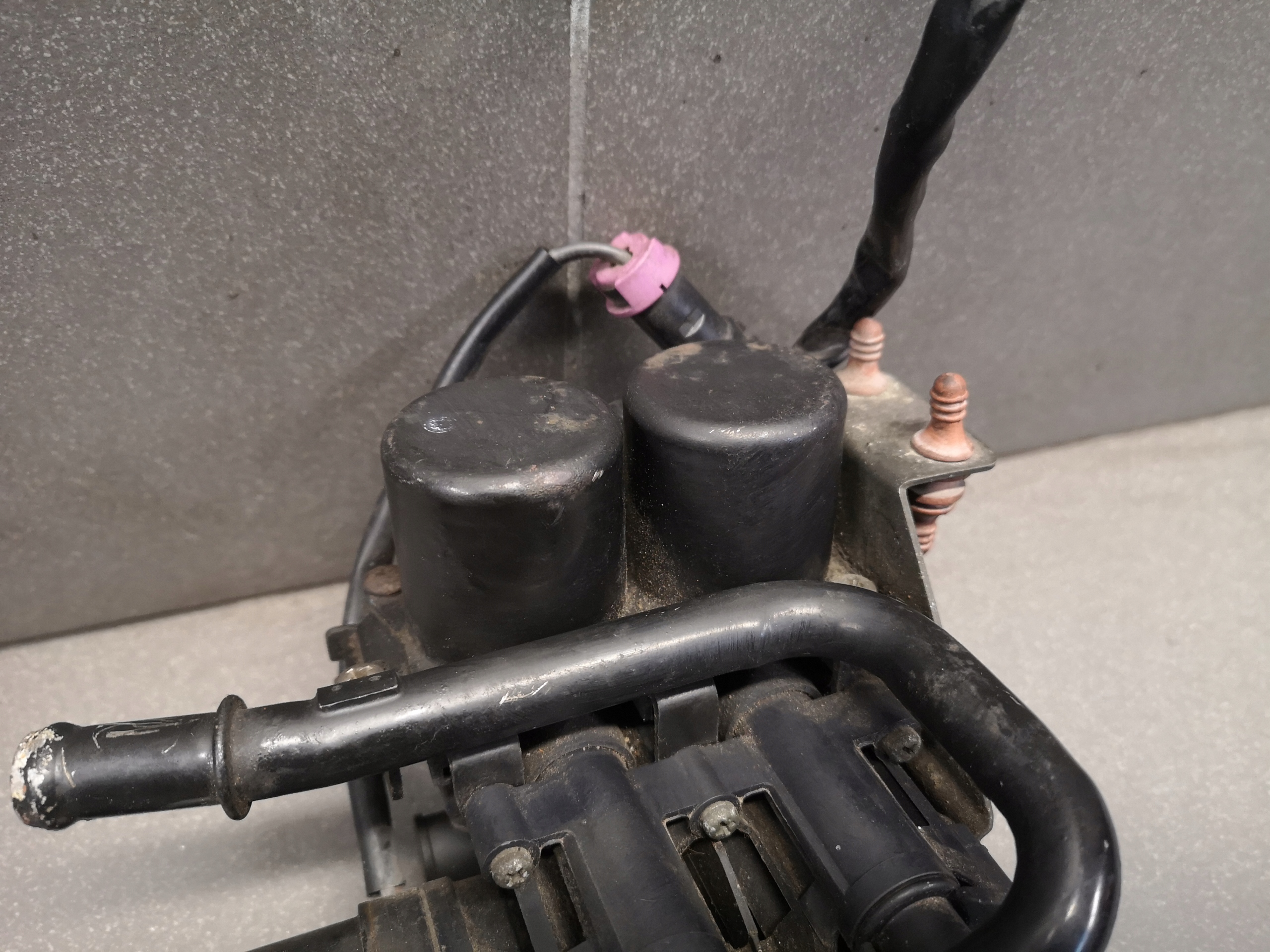 воды 4D0959617A, 1136008850