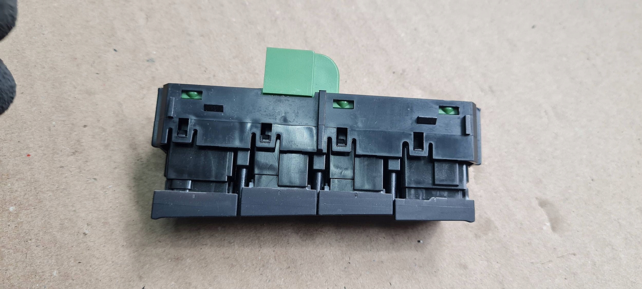 A5 8T LIFT switch PANEL PAMIECI seat A4 B8 8K0959770