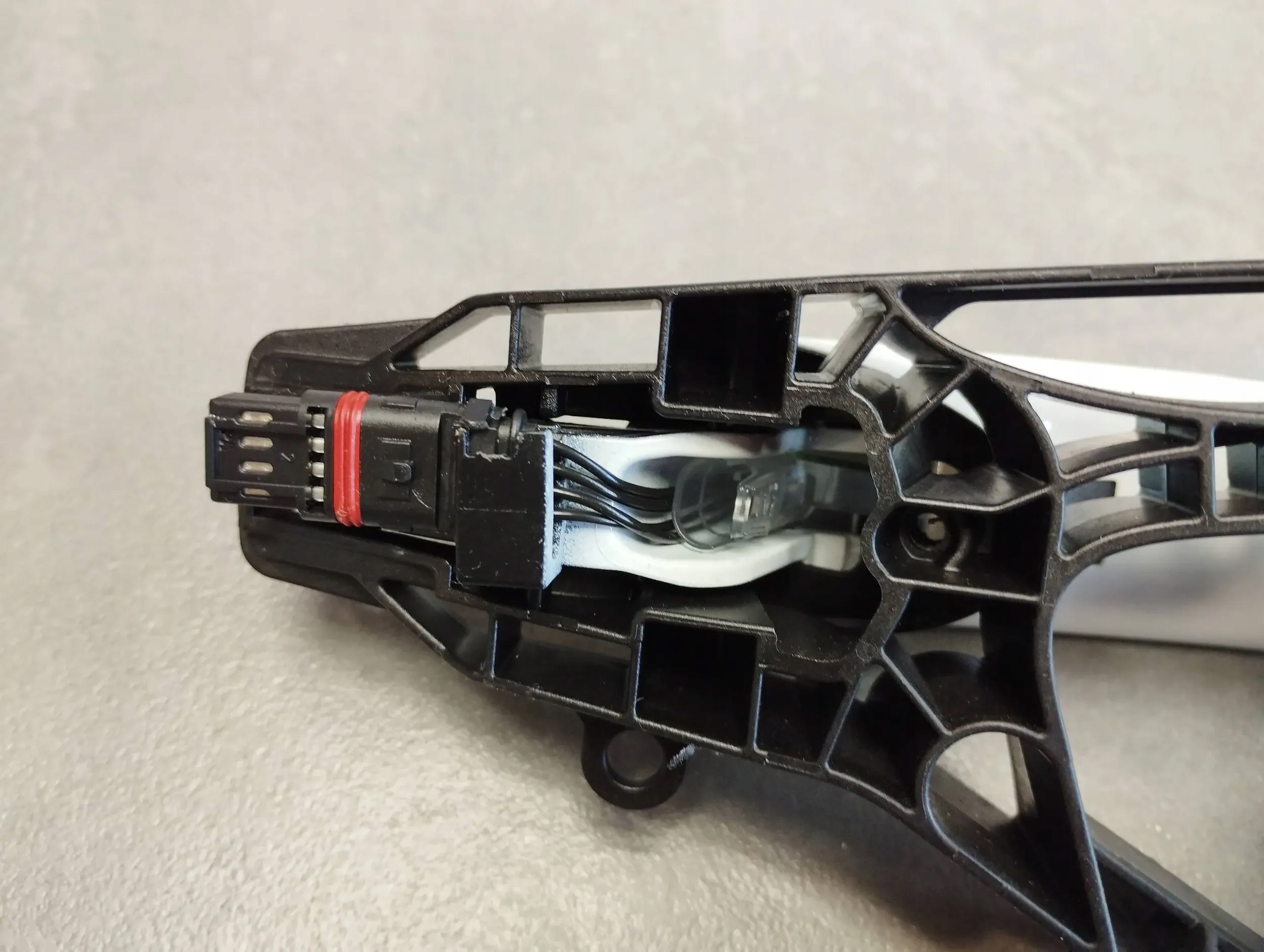 BMW 7 G11 handle right rear part KEYLESS A300 7377242