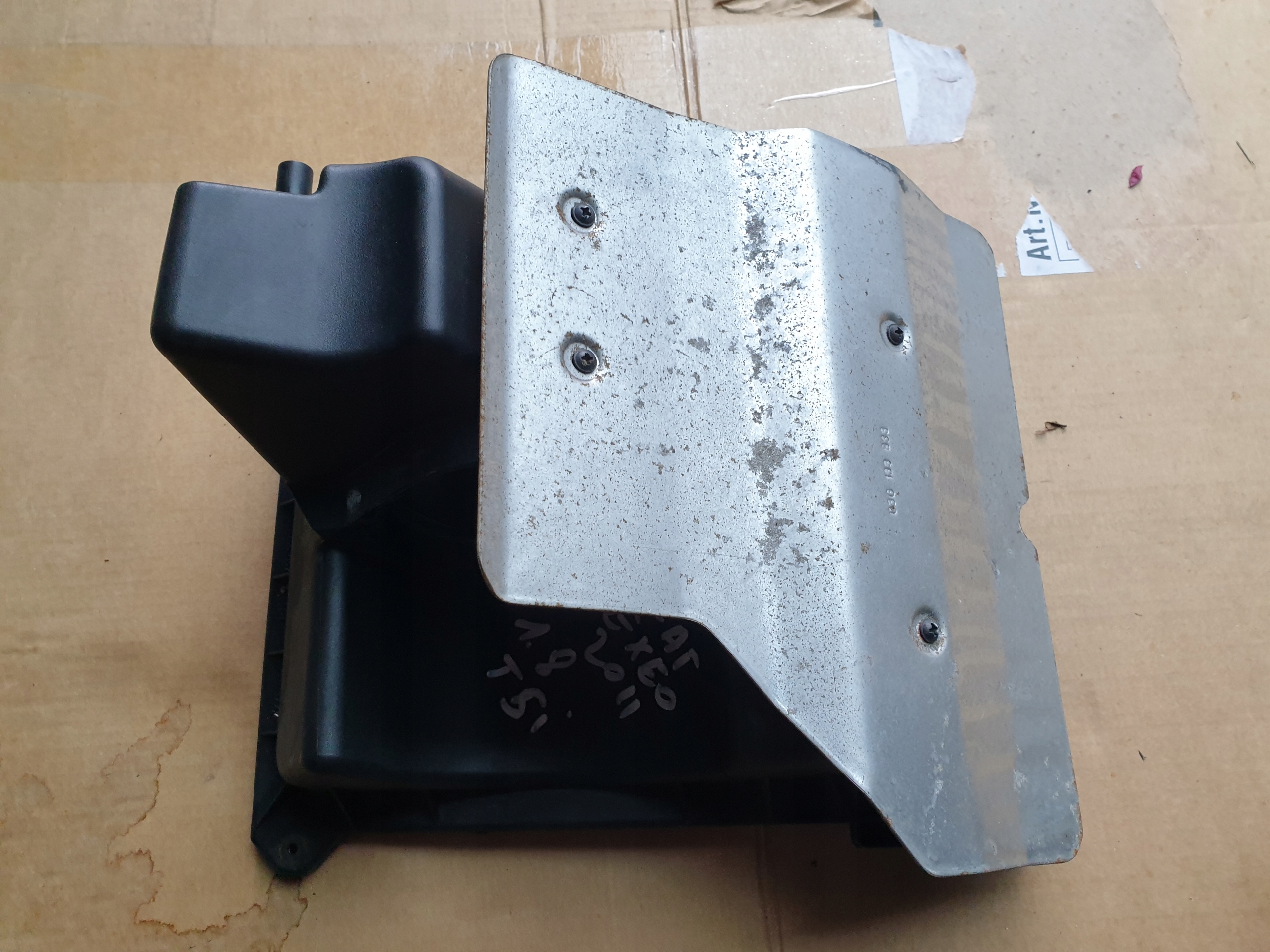 Gehäuse filter luft oben SEAT EXEO 1.8 FSI 038000183