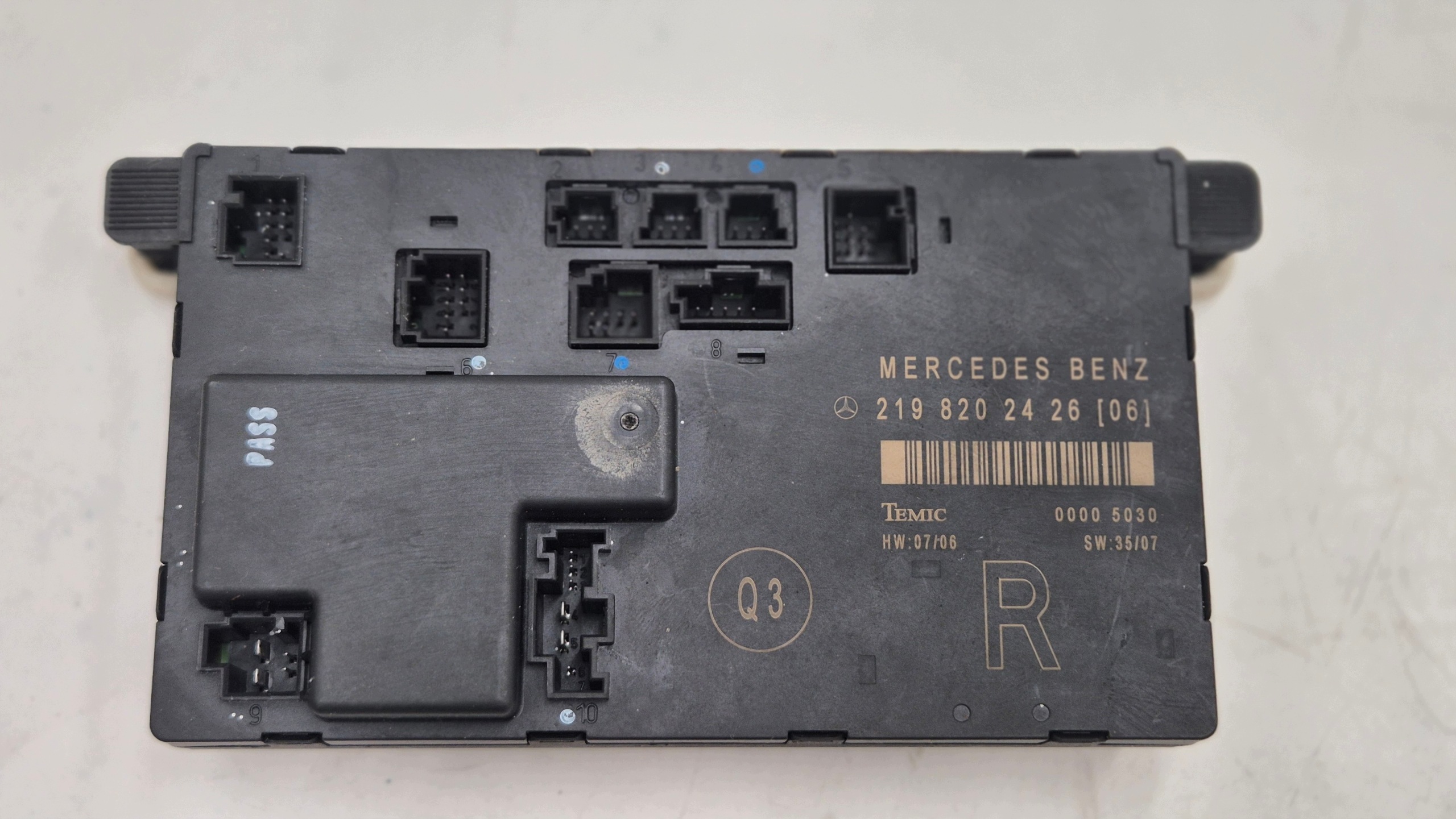 module door MERCEDES W219 2198202426