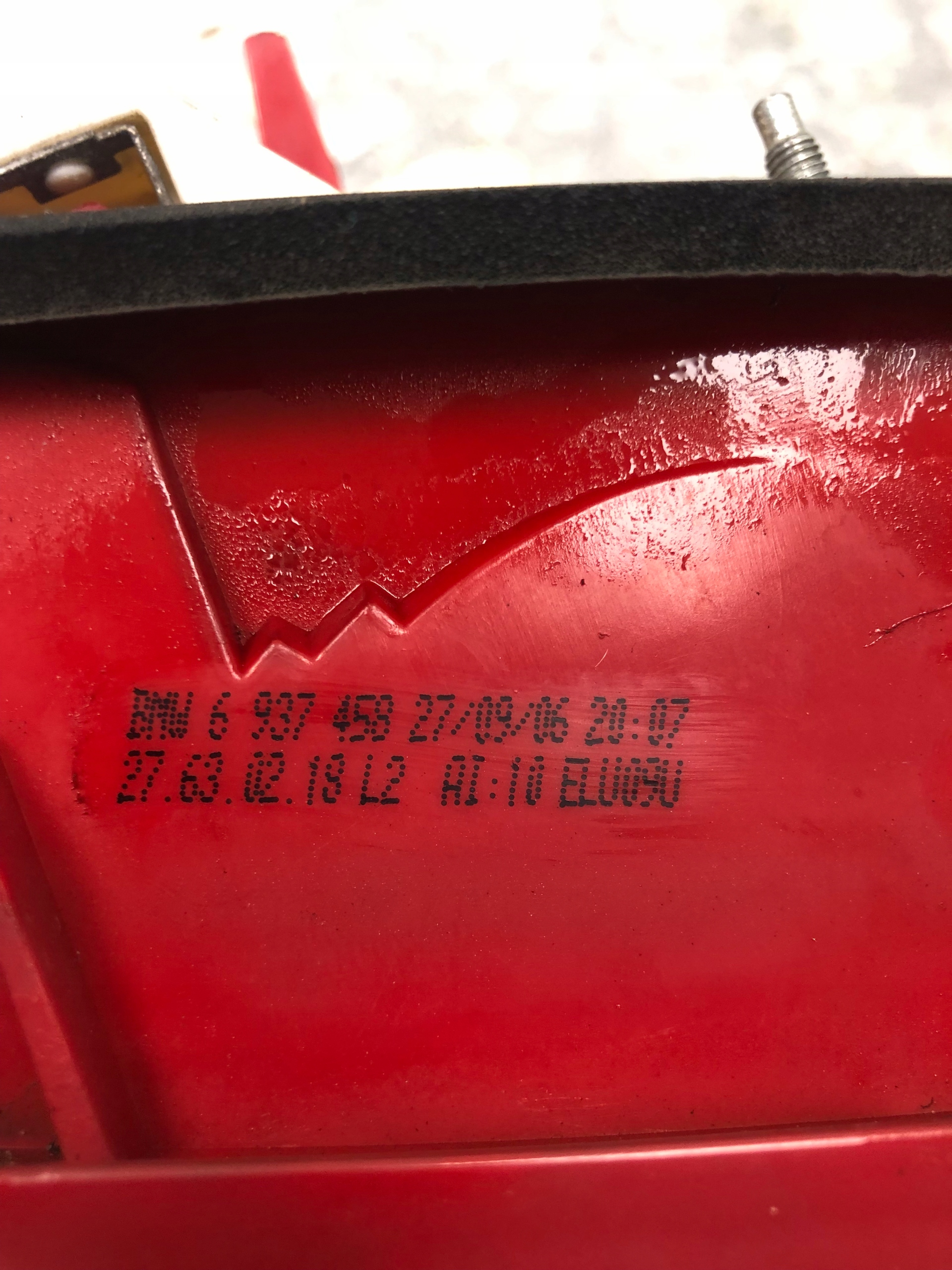 light right rear part BMW E90 6937458