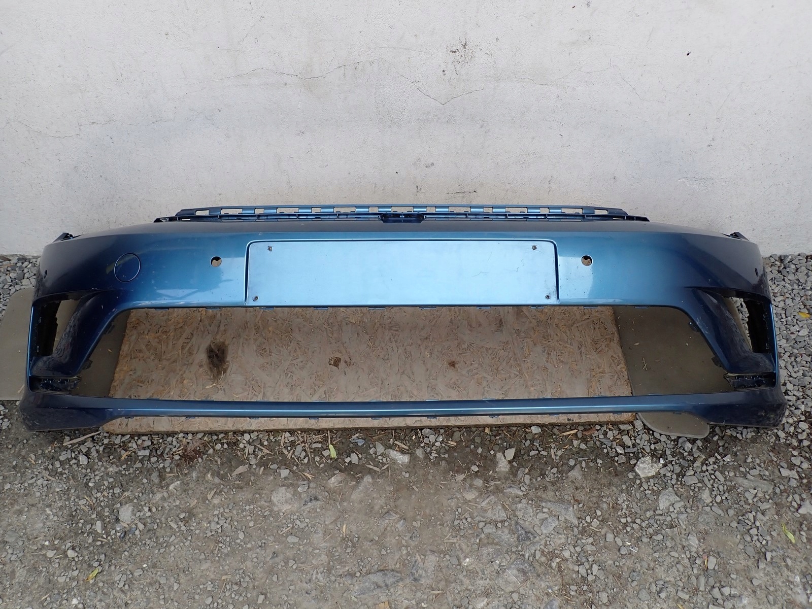 bumper front front VW SPORTSVAN 510 AM1 2013-2017R 510807221F