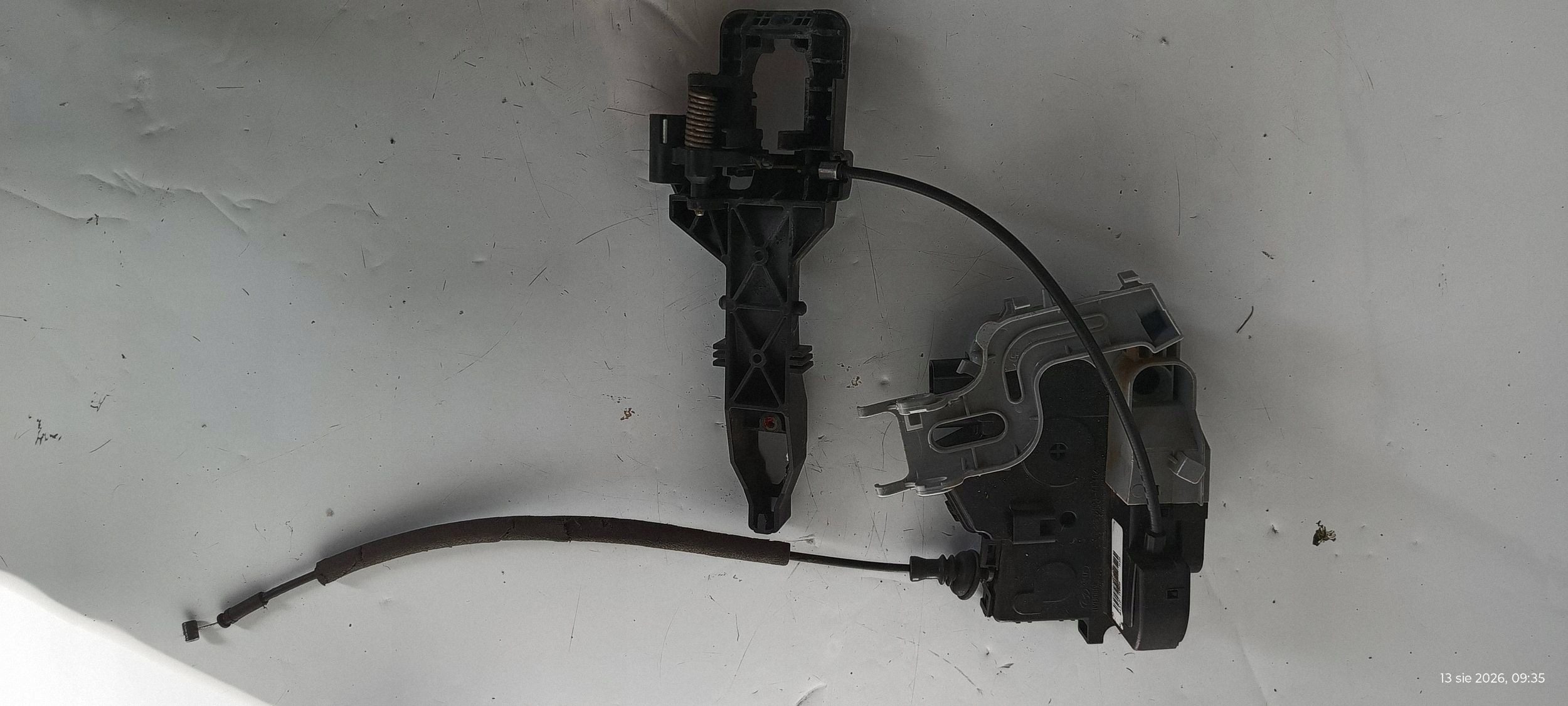 HYUNDAI IX20 lock door left front front 81310-1K060