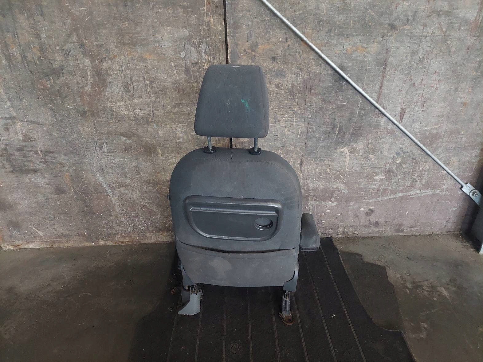 seat left front FORD C-MAX and