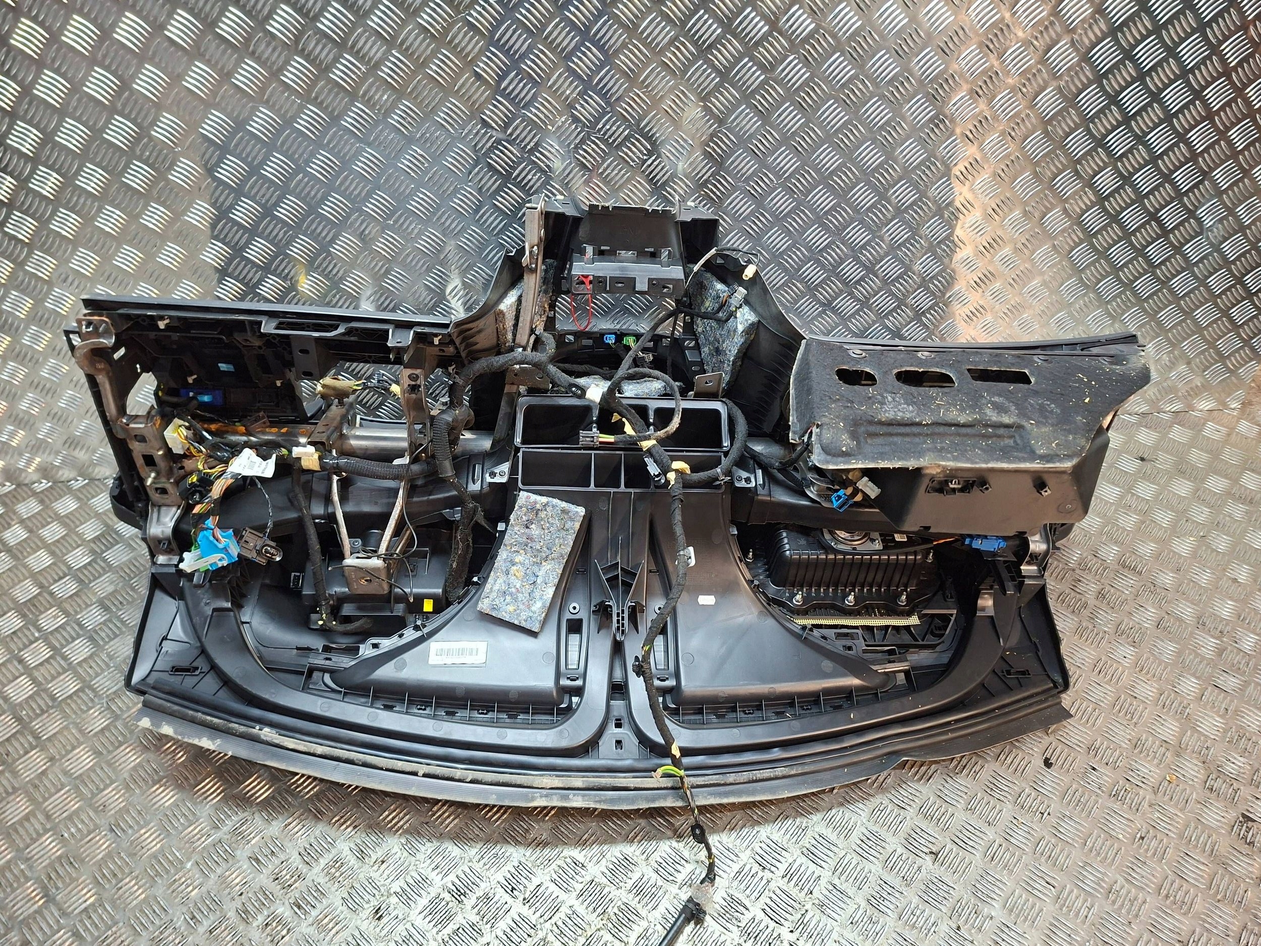 dashboard console 98021008XM PEUGEOT 208 2008 2012