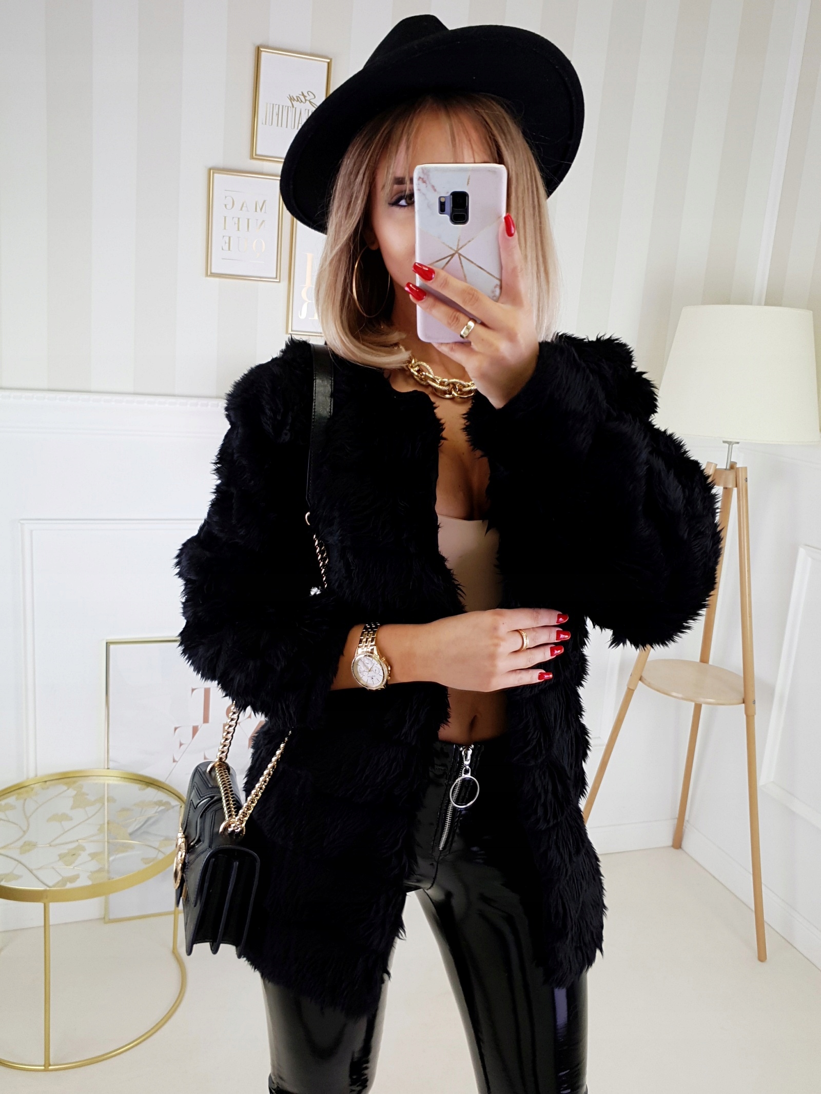 Ekskluzywna MIĘCIUTKA Futrzana KURTKA Ciepła FUTRO Rozmiar XL