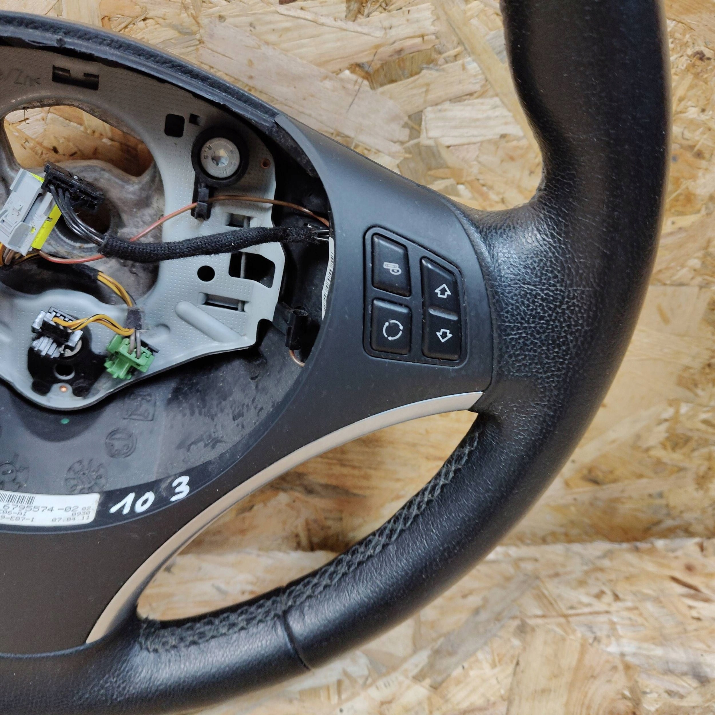 volant BMW X1 E84 6795574