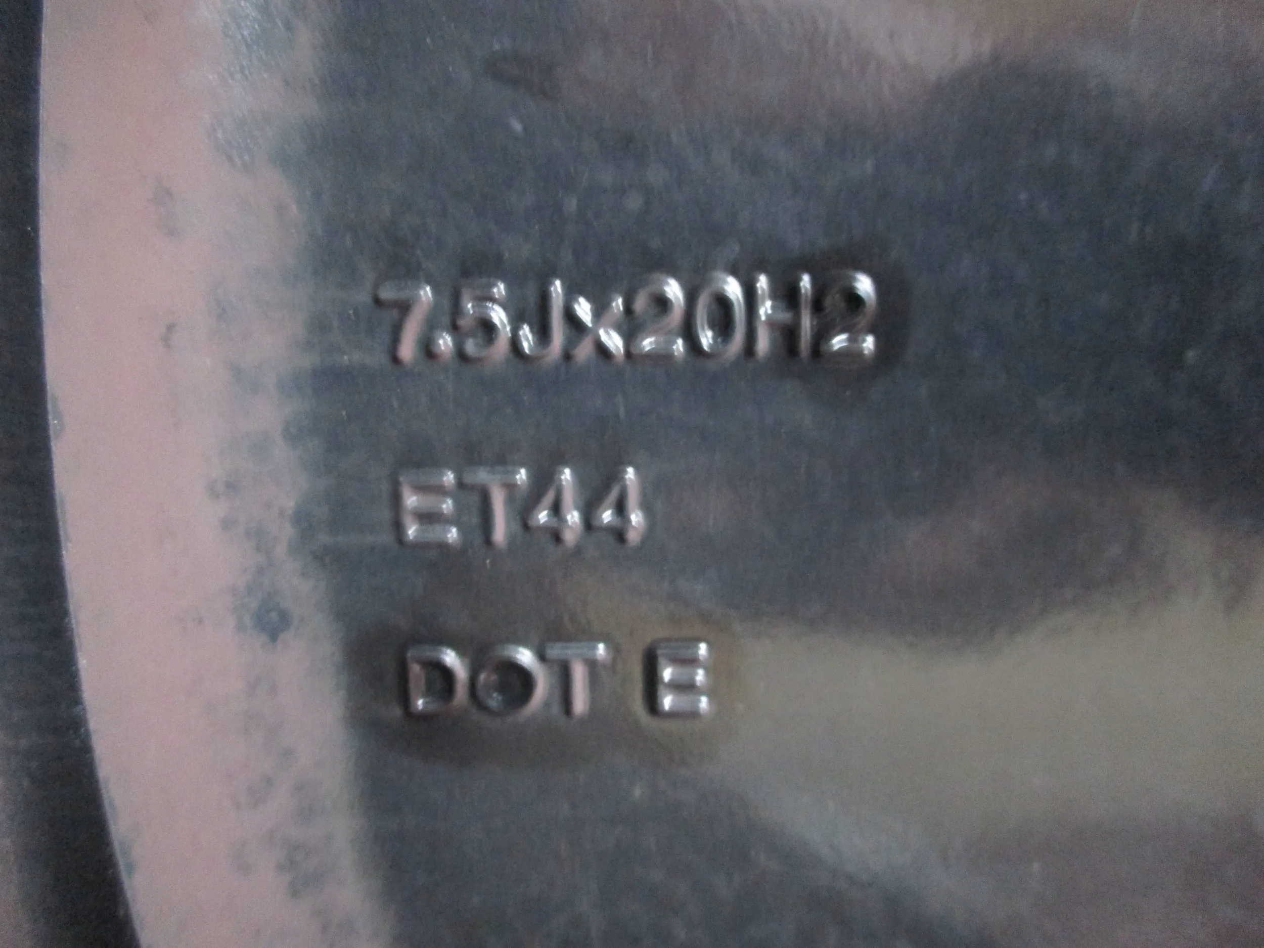 disk hliníkový VW ID3 7,5Jx20 ET44 5X112