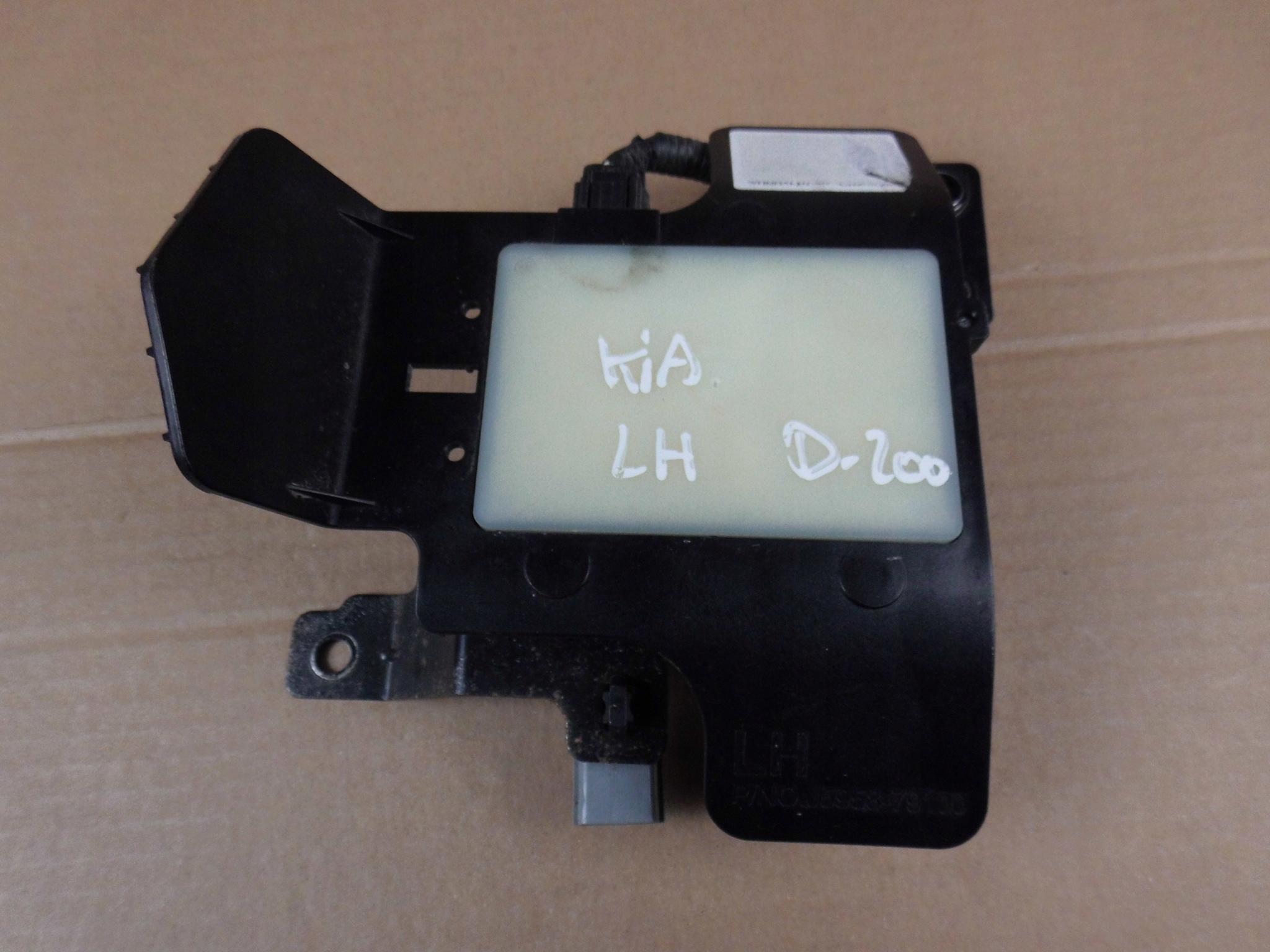 Kia Stinger module sensor martwego pola punktu left J595850001