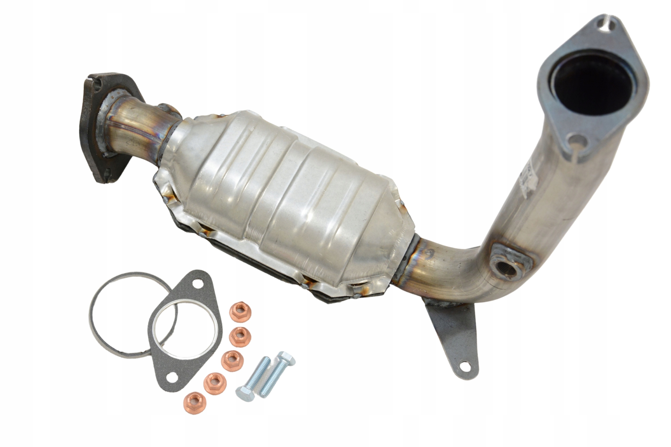 Катализатор форд фокус 1 1. Форд фокус 1 1 8 катализатор. 8. Катализатор форд фокус 2 дизель. Форд фокус 1 1 8 катализатор.