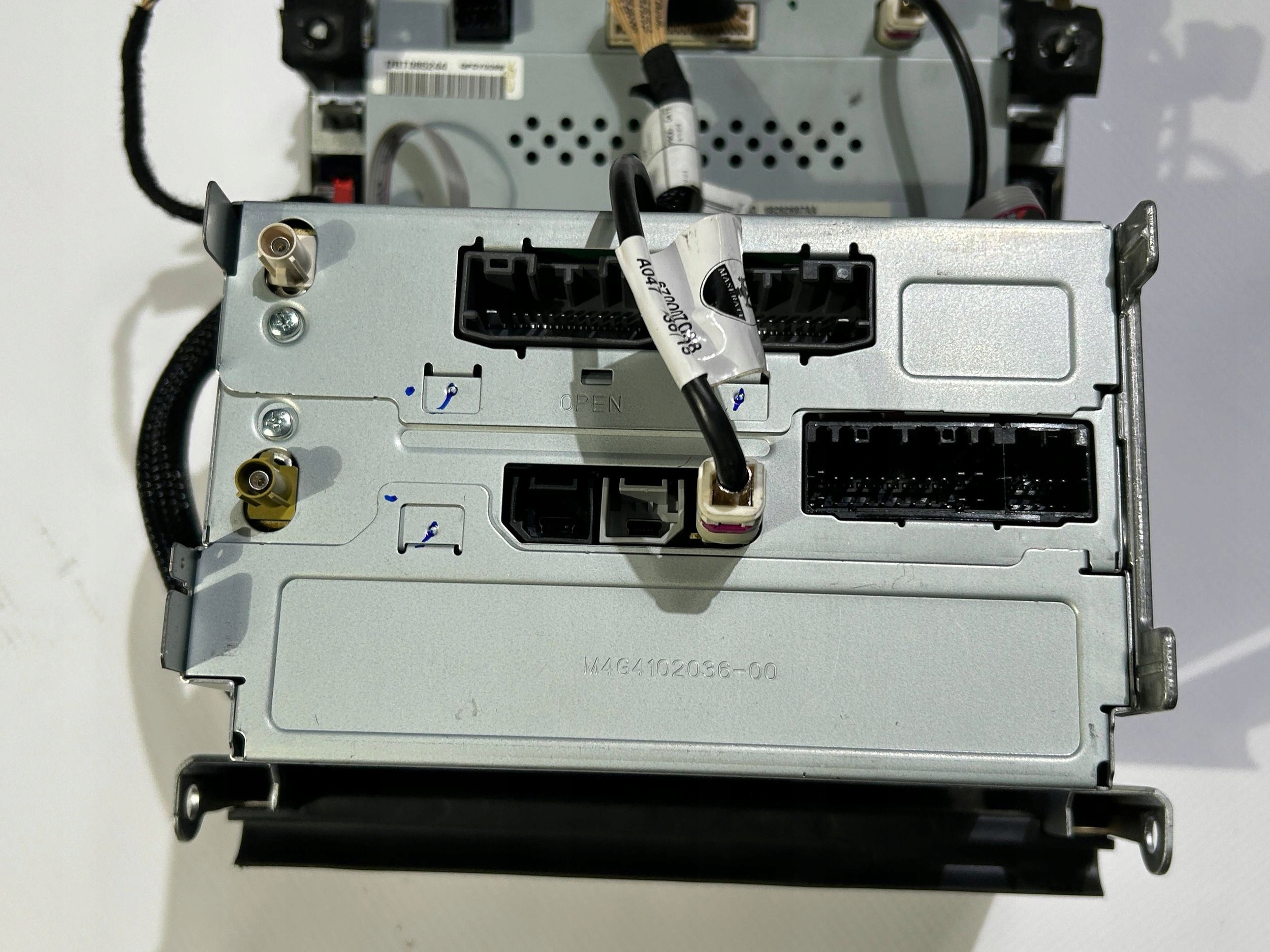 Radio écran navigation commande de climatisation Maserati Quattroporte 2013
