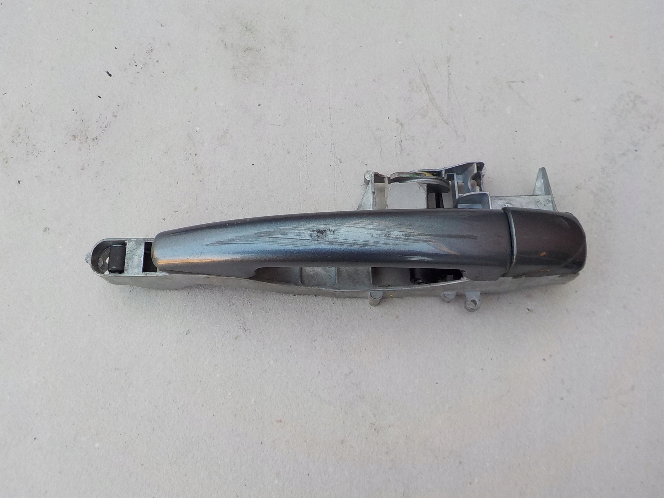 handle left rear part peugeot 207 2007r