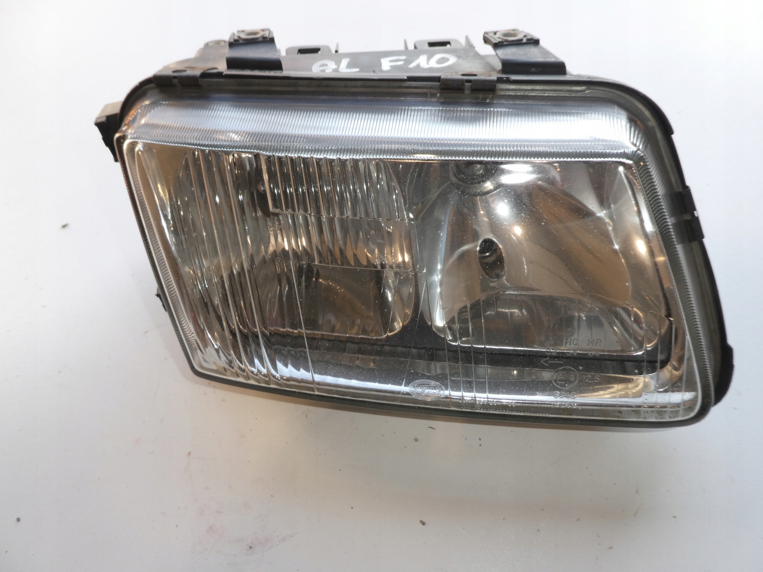 FAR PREDNJA DESNA AUDI A3 8P